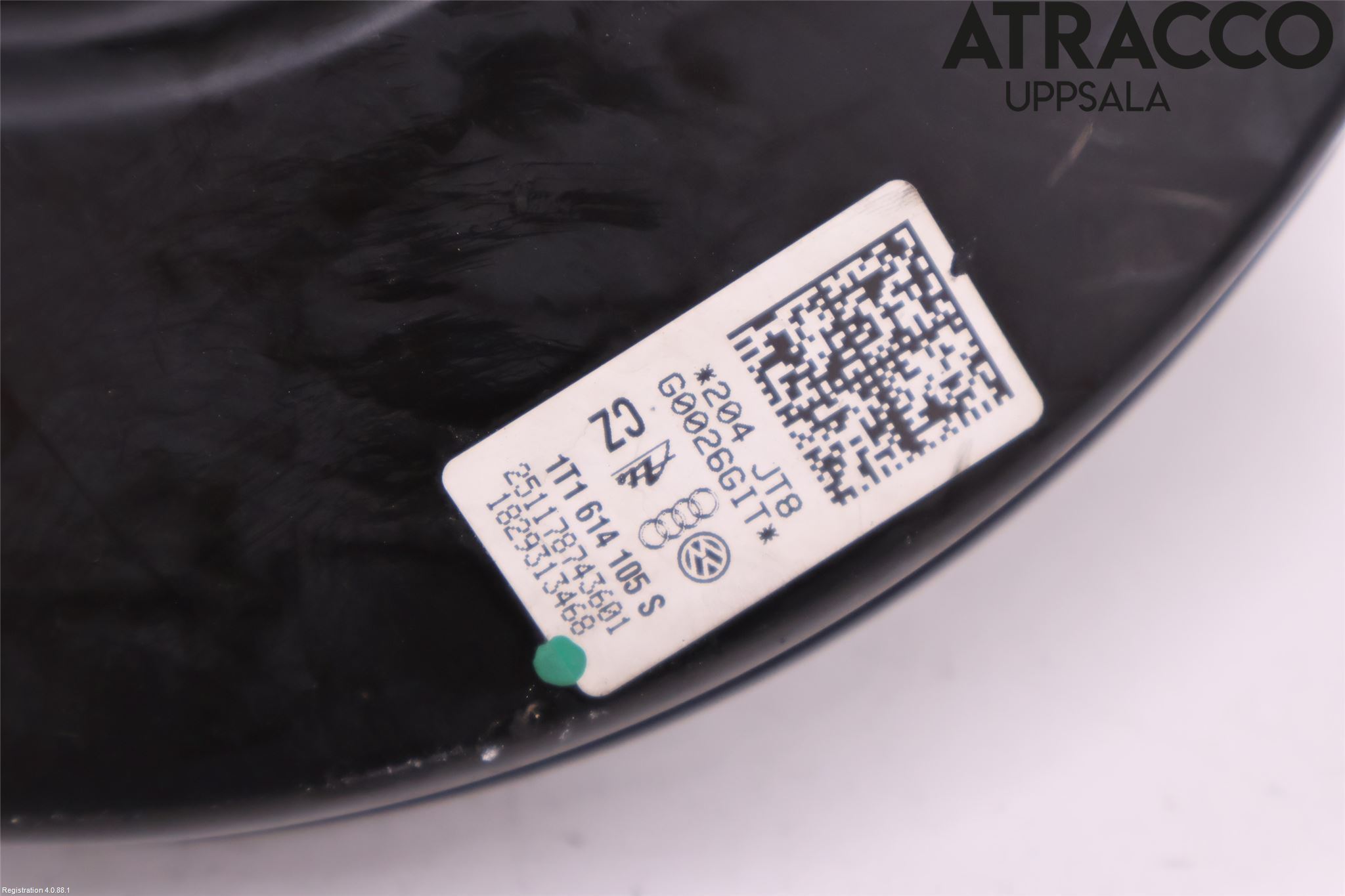 Volkswagen VW CADDY      04-10 Bromsservo