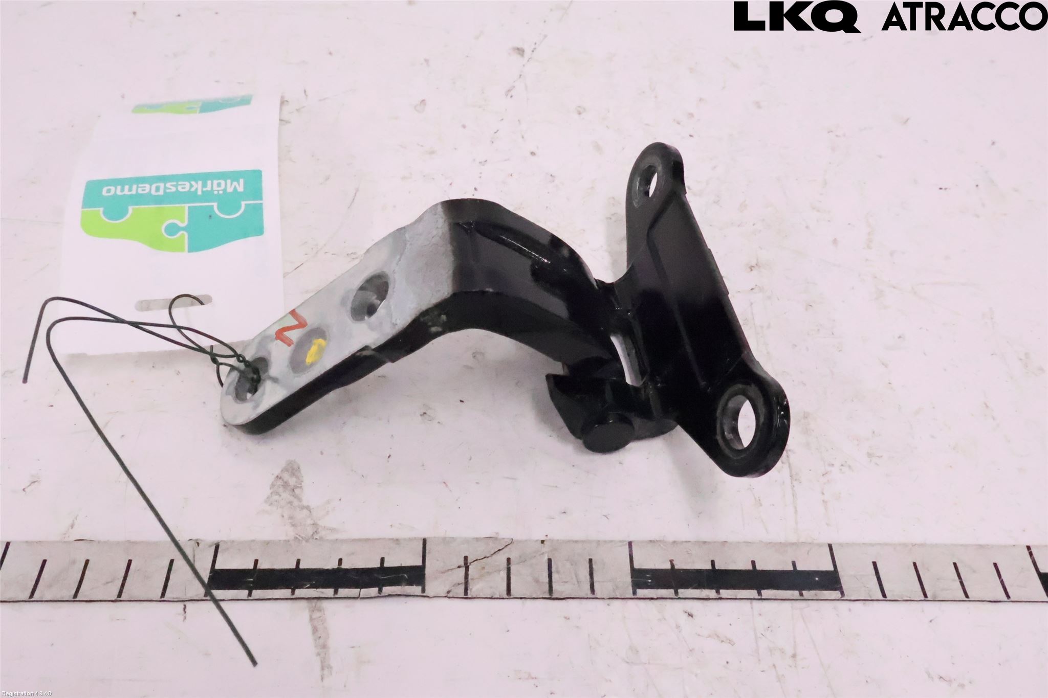 Lexus UX/300e 19- Dörrgångjärn