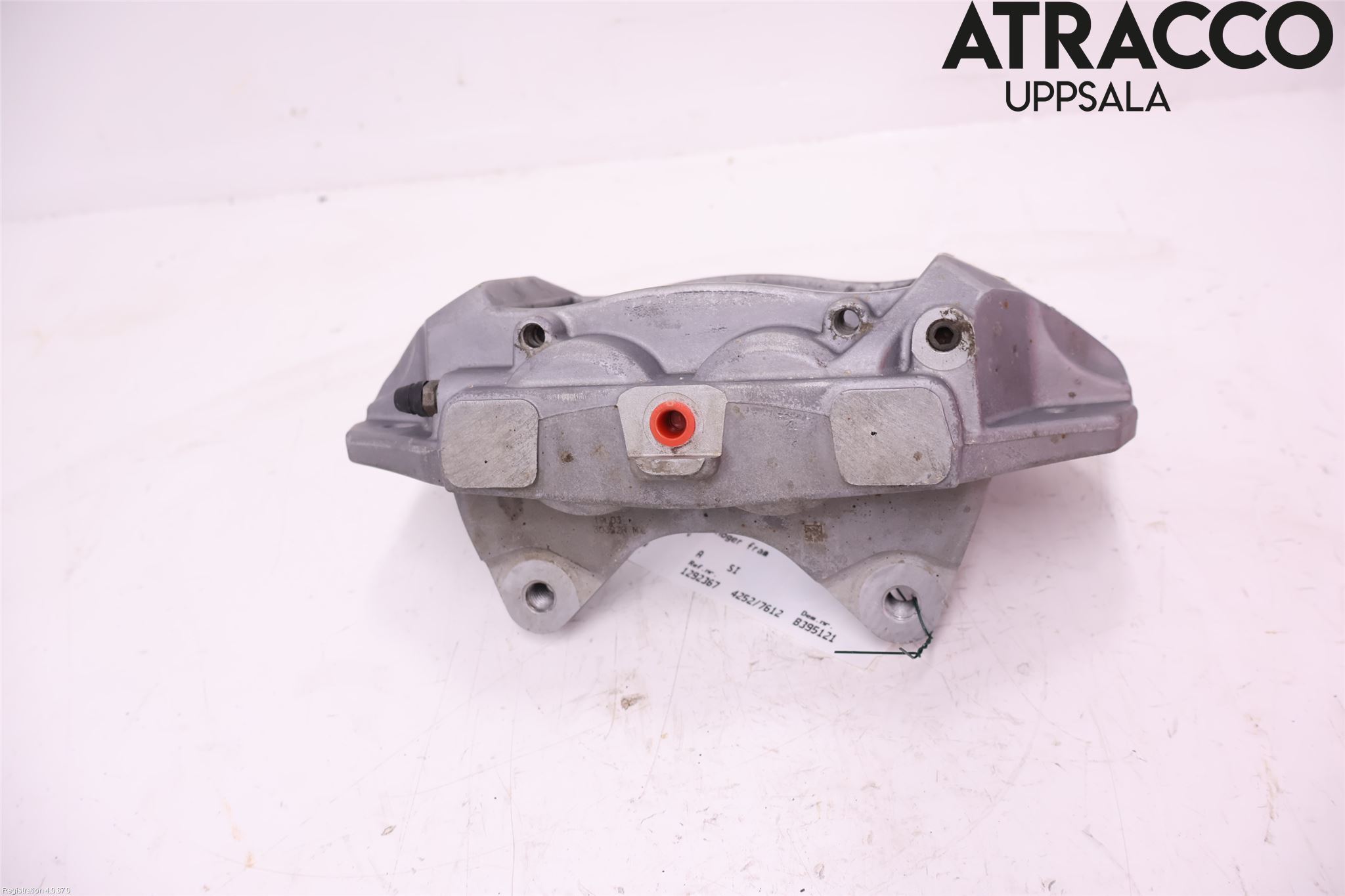 Tesla MODEL 3 17- Bromsok Fram Höger