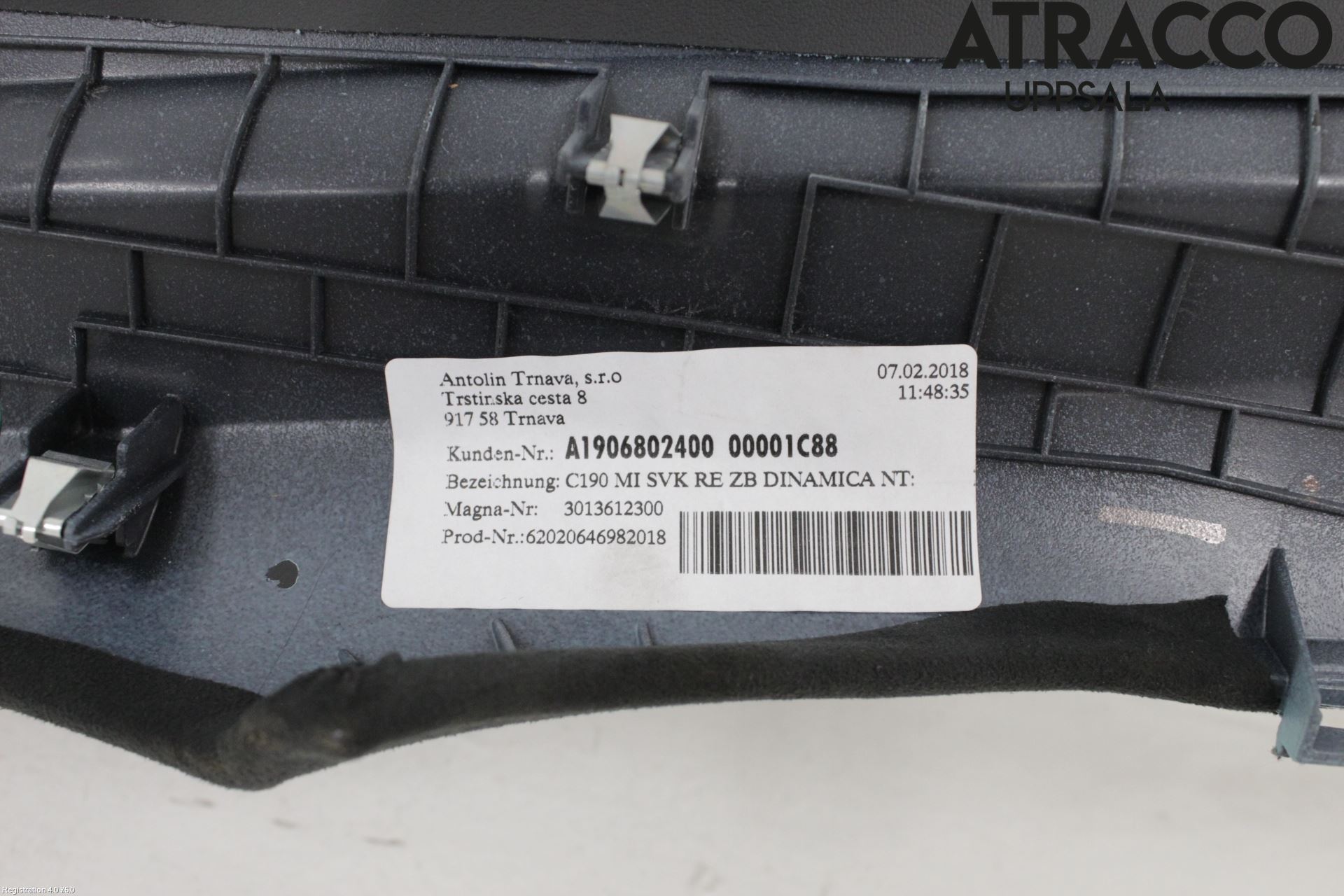 Mercedes-Benz MB AMG GT (C190/R190) 14-22 Instrumentkonsoll Mitt