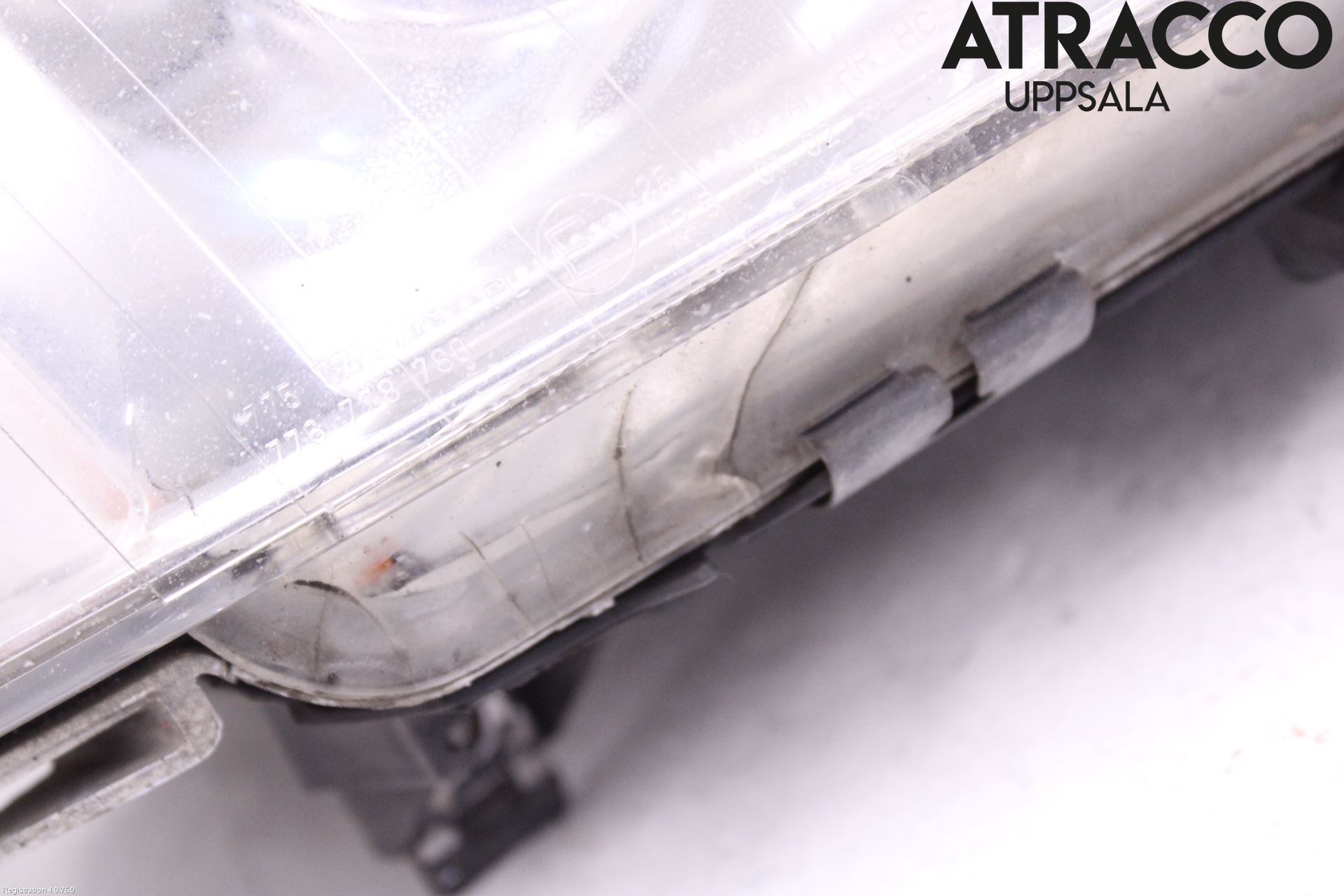 Audi A8/S8 4D 94-02 Strålkastare Höger