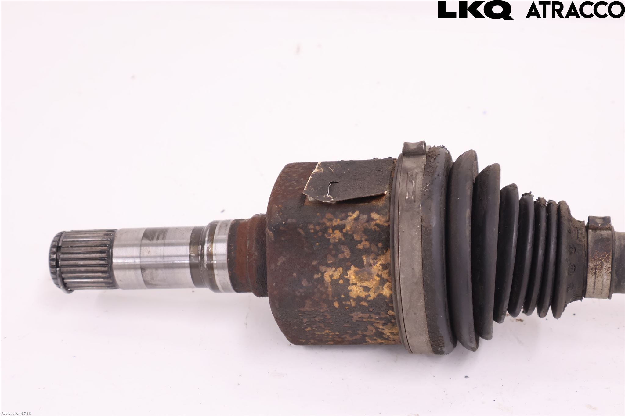 Saab 9-5 -05 Drivaxel Fram Vänster
