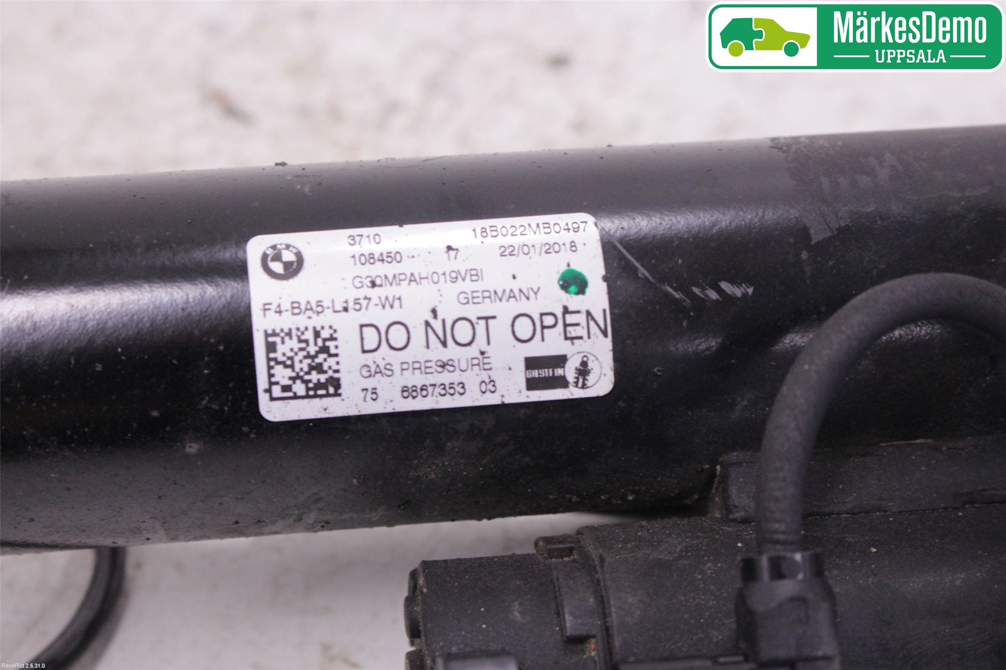 BMW 5 G30/G31/F90 17-23 Fjäderben Bak Vänster