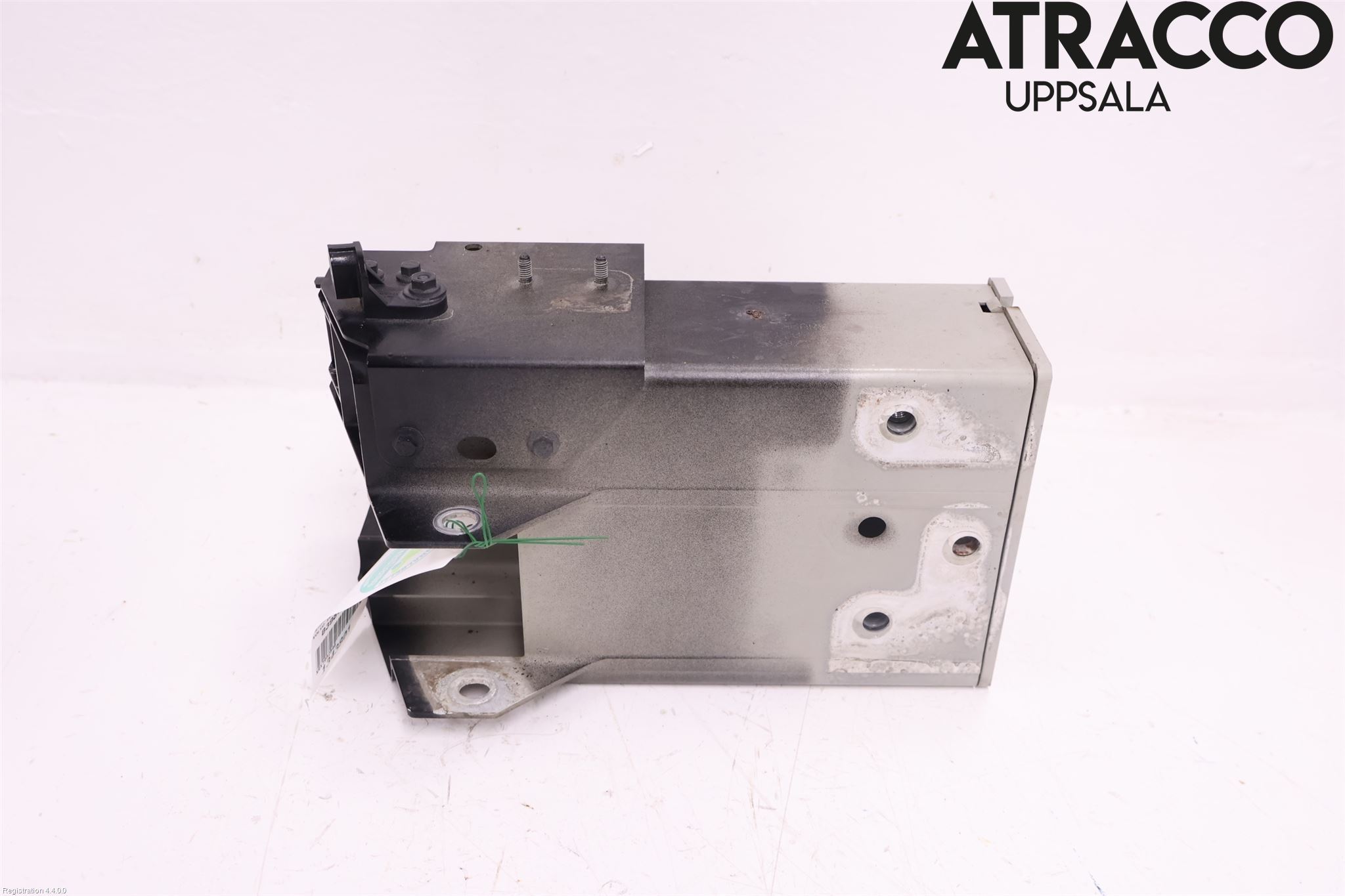 Volvo V90 17->> Stötfångarbärjärn Fram