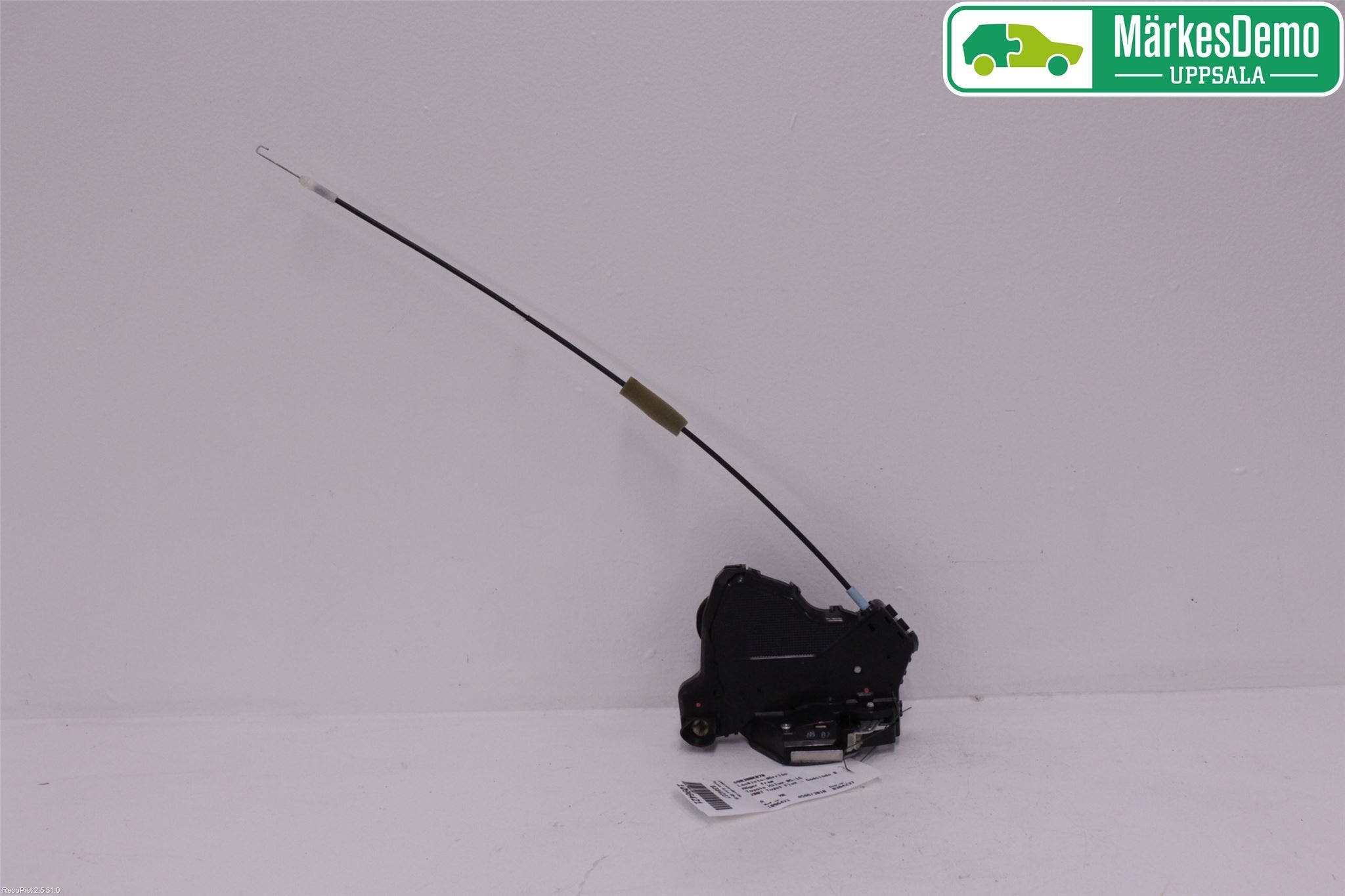 Toyota HILUX 05-16 Låskista-Dörrlås