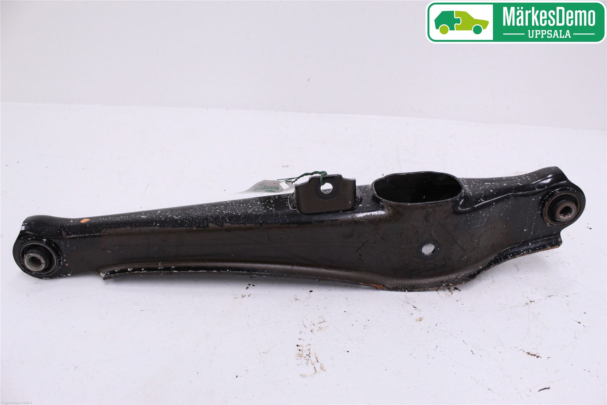 Mitsubishi OUTLANDER 13-21 Bärarm Bak Höger