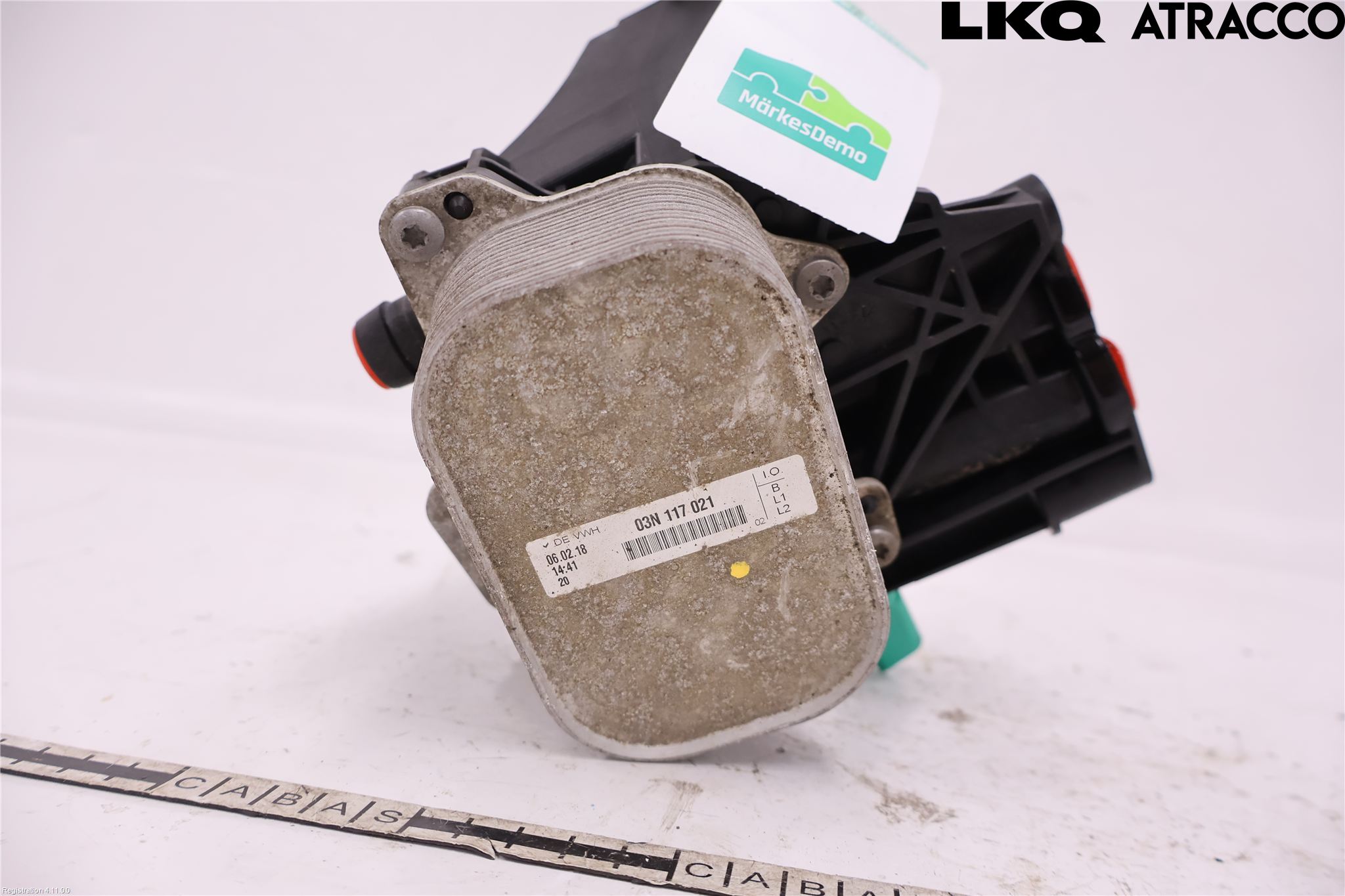 Volkswagen VW CADDY 16-20 Oljefilterhållare