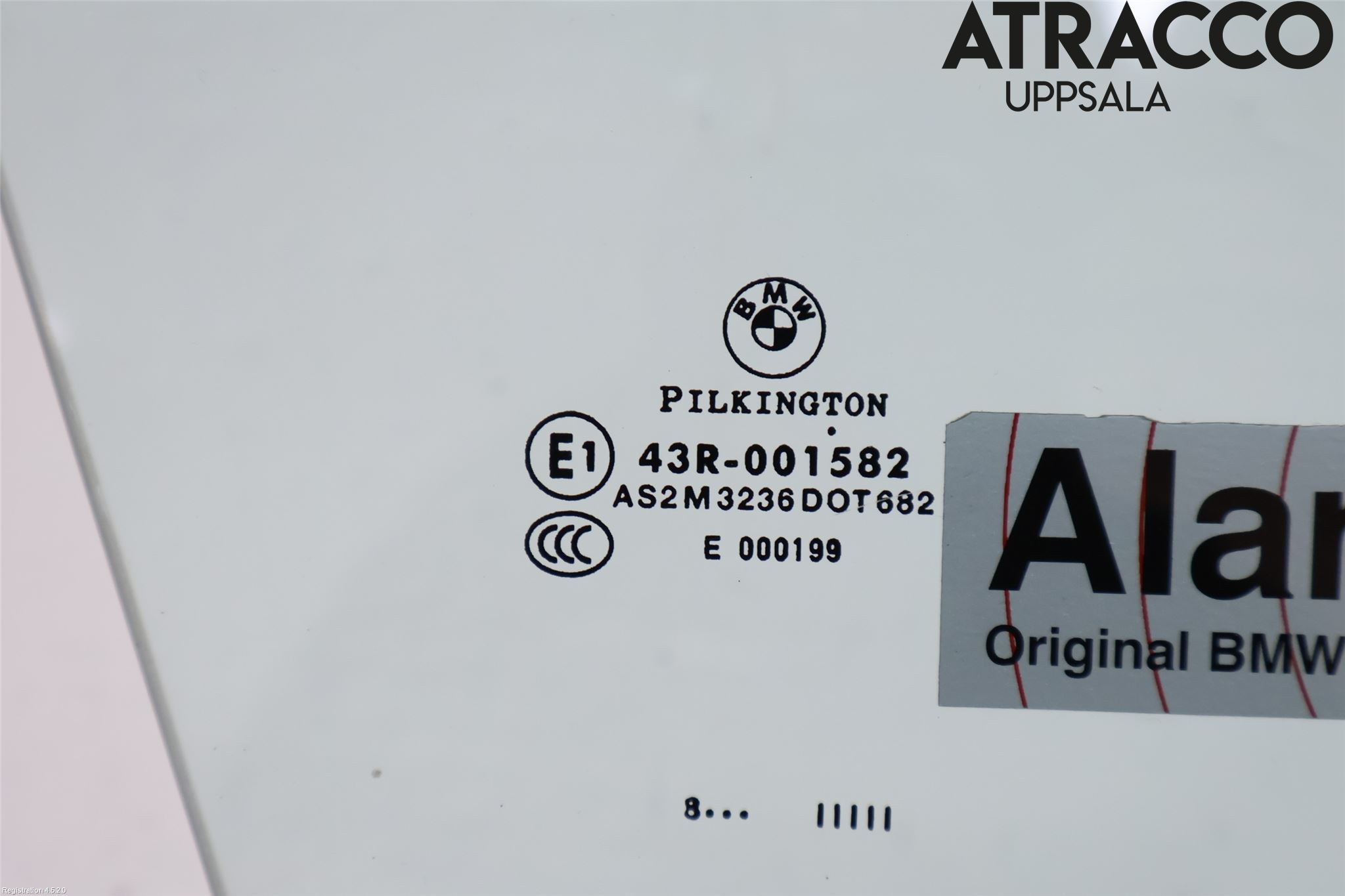 BMW 1 E87/81 5D/3D 03-11 Dörruta Fram Höger