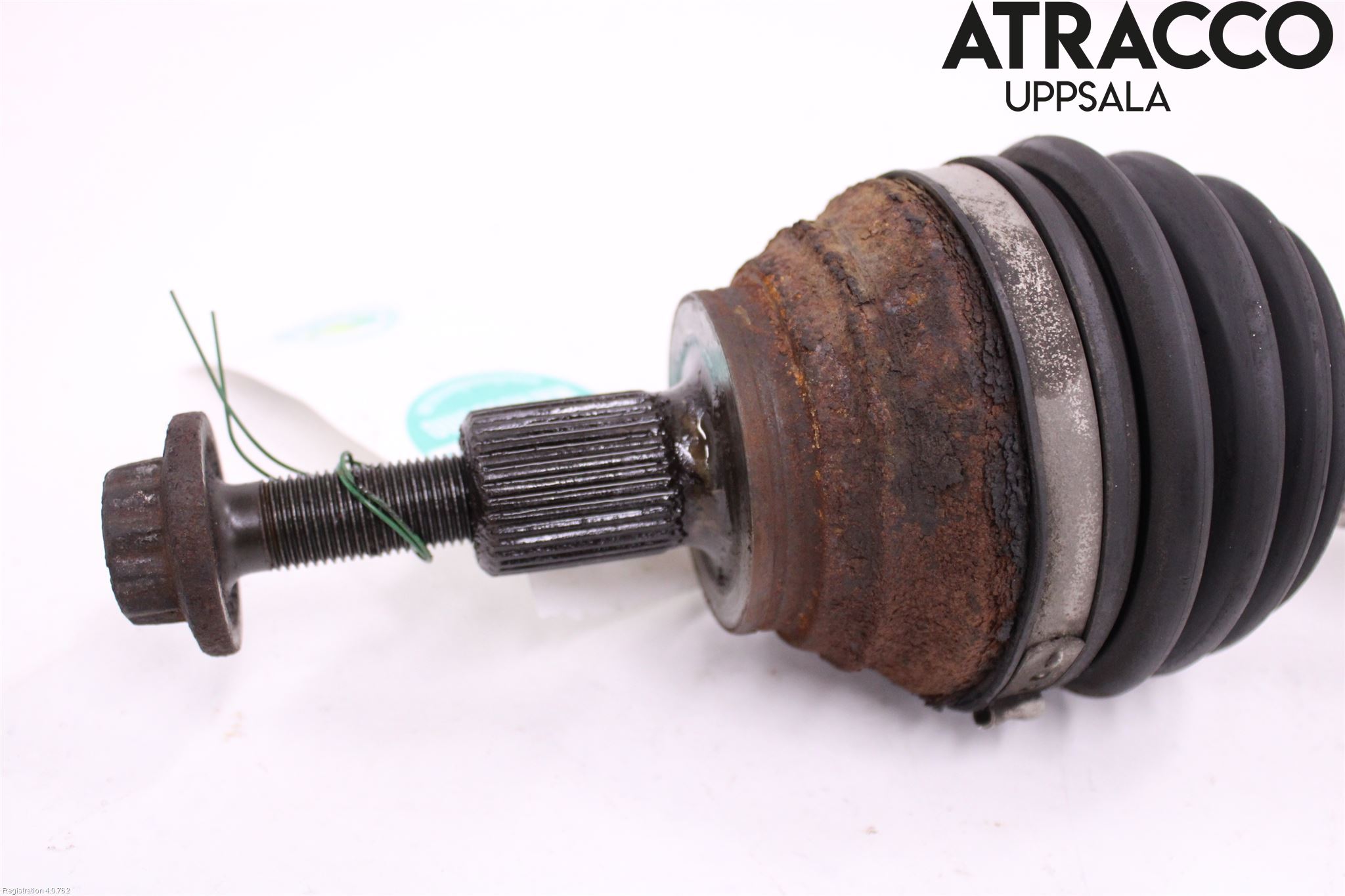 Volkswagen VW GOLF VI 09-13 Drivaxel Fram Höger