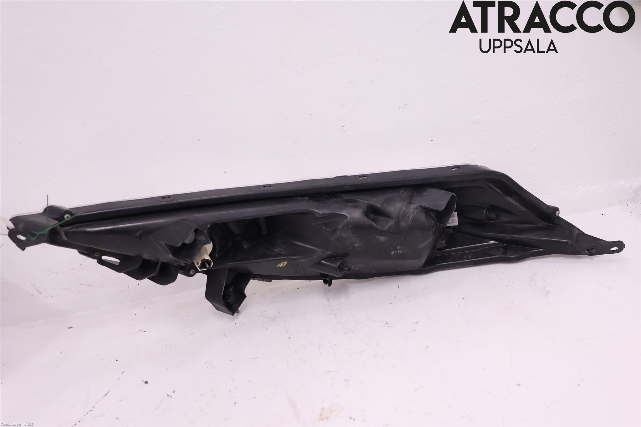 Nissan JUKE 10-14 Strålkastare Höger