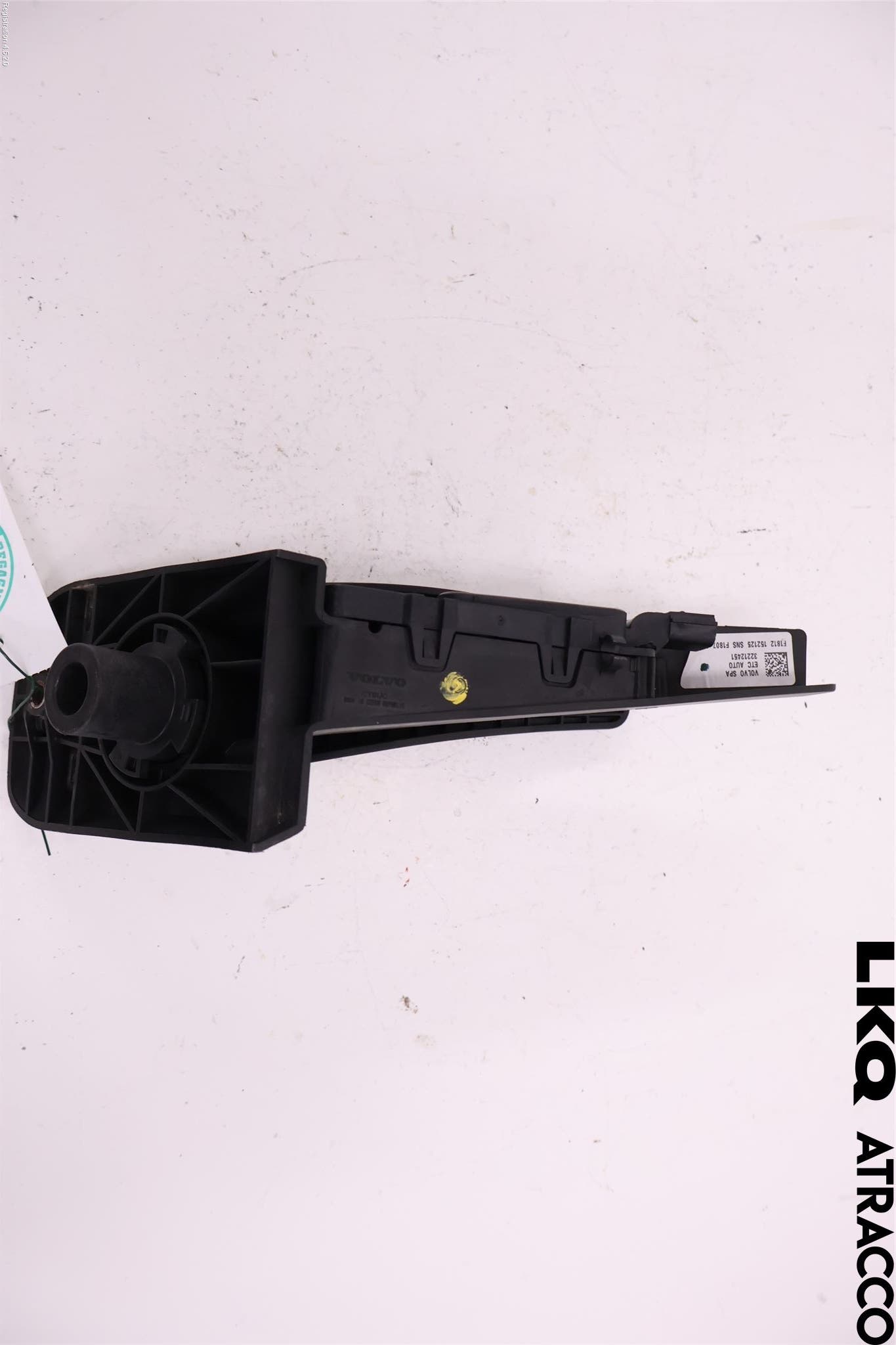 Volvo V90 17->> Gaspedal