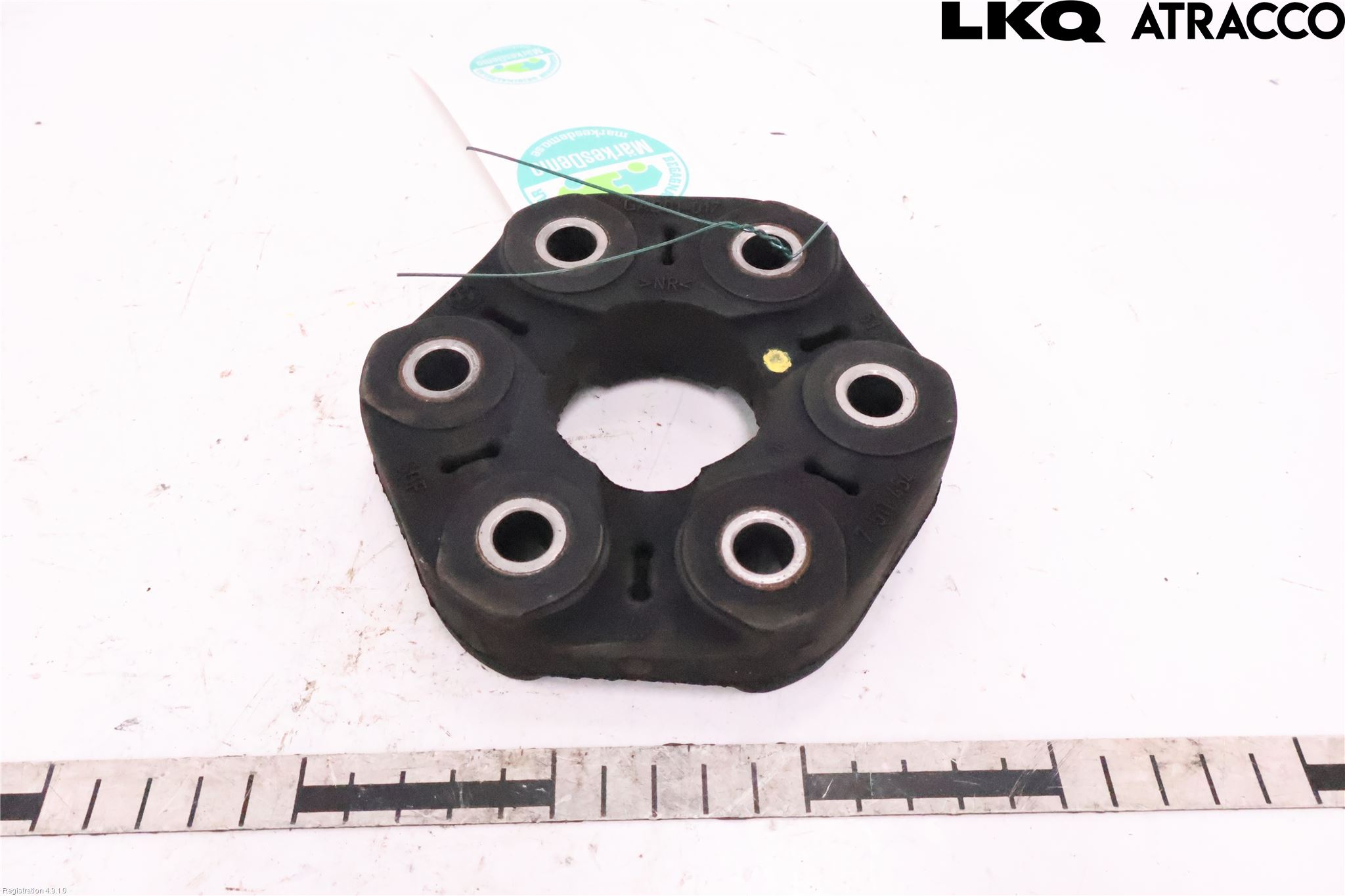 BMW 1 E87/81 5D/3D 03-11 Mellanaxel Gummiknut