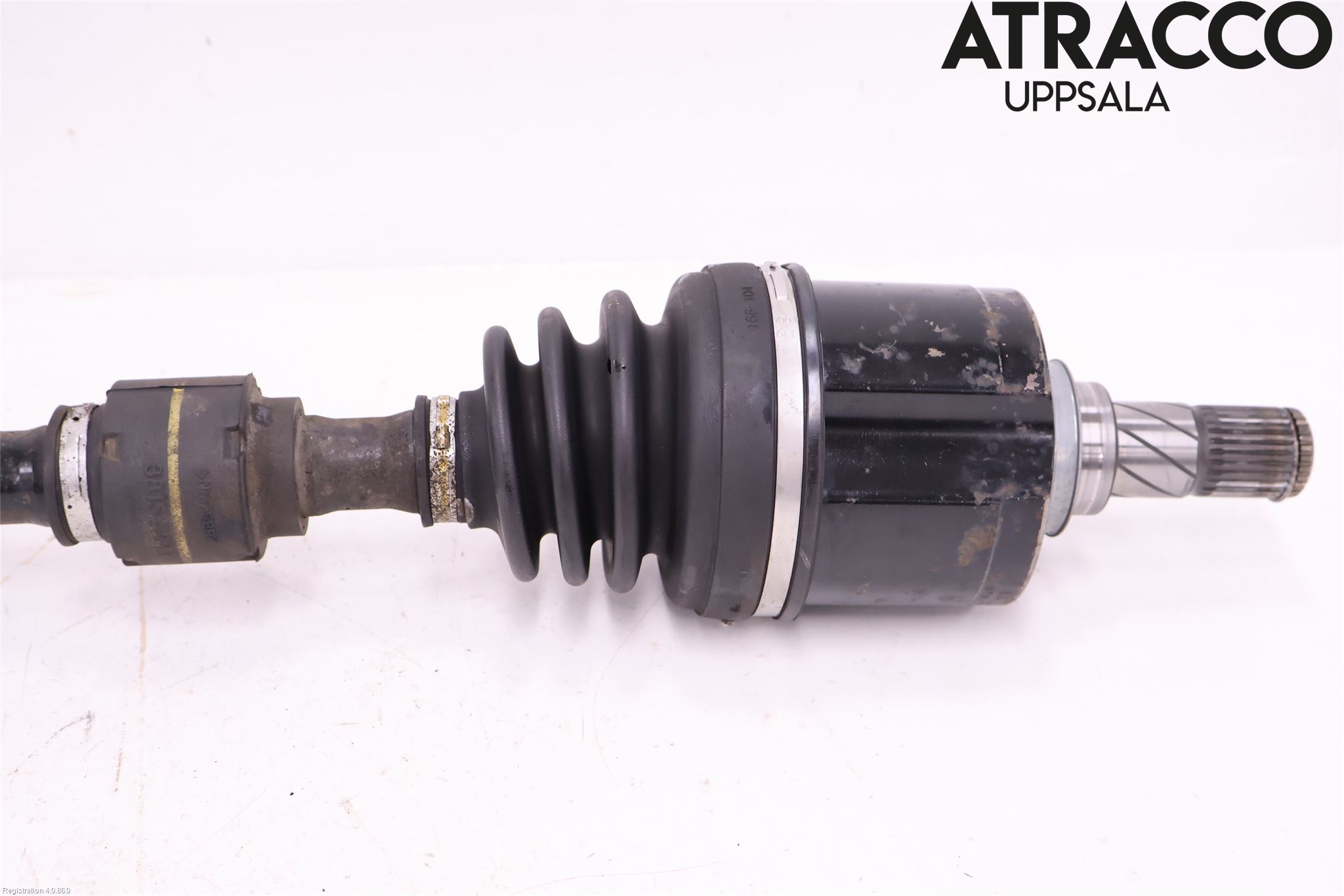 Mitsubishi ECLIPS CROSS Drivaxel Fram Vänster