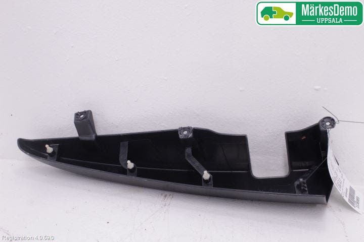 Mercedes-Benz MB CITAN (W415) 13-21 Skärm Hörn Utfyllnad Bak