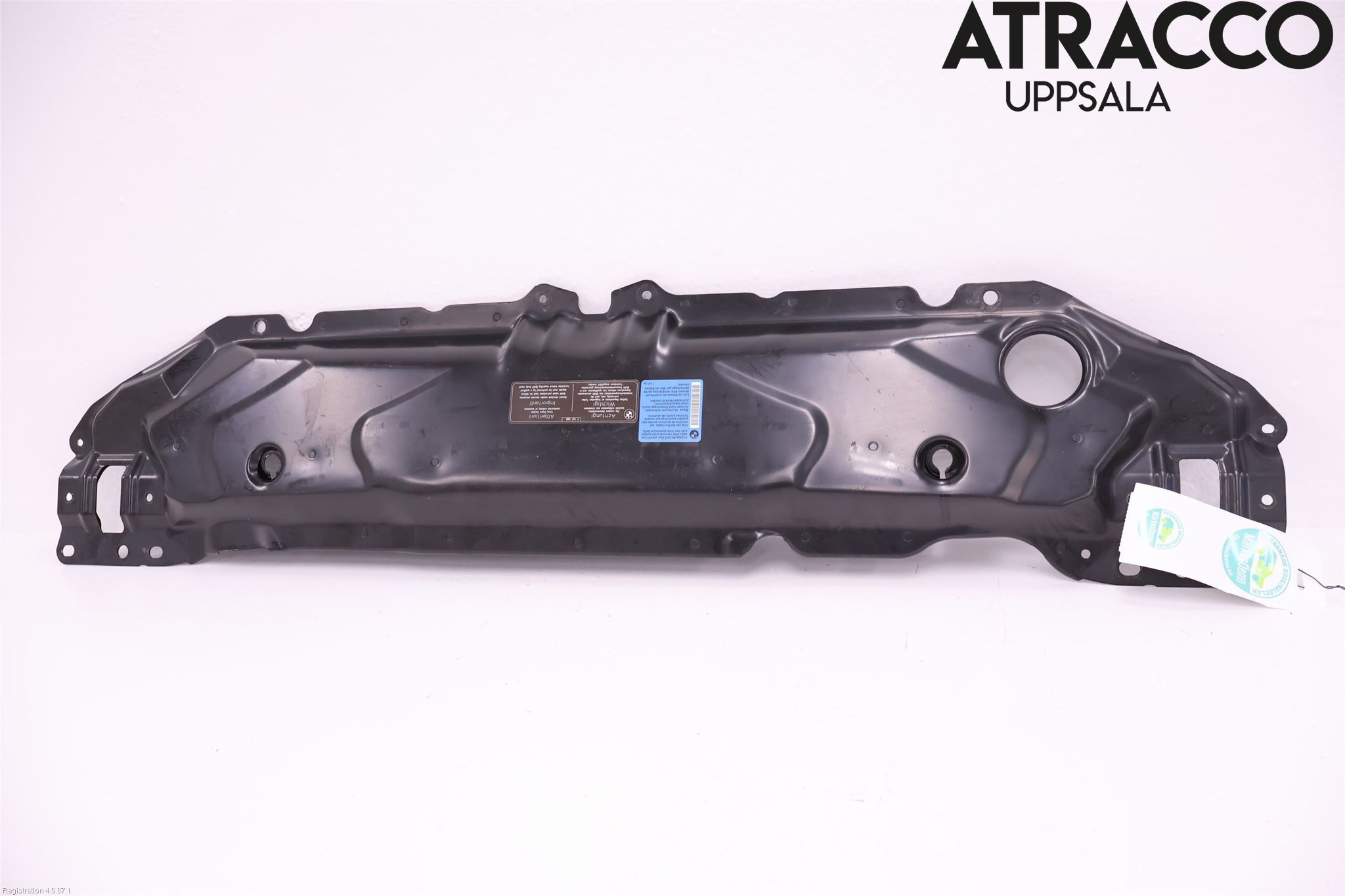 BMW 5 E60/61 Sed/Tou 02-10 Frontplåt Övre