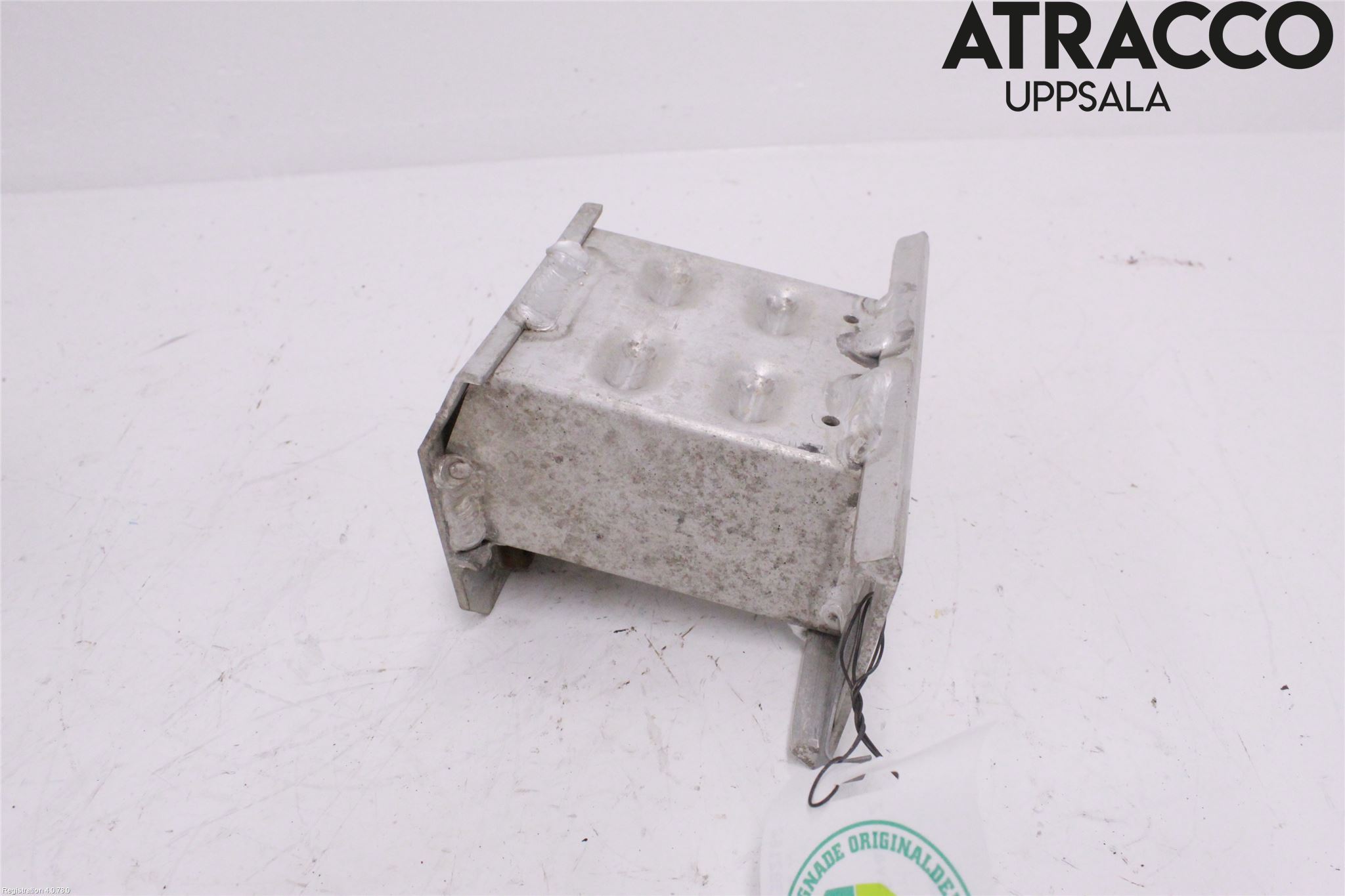 Lexus CT 200h Stötfångarbärjärn Fram