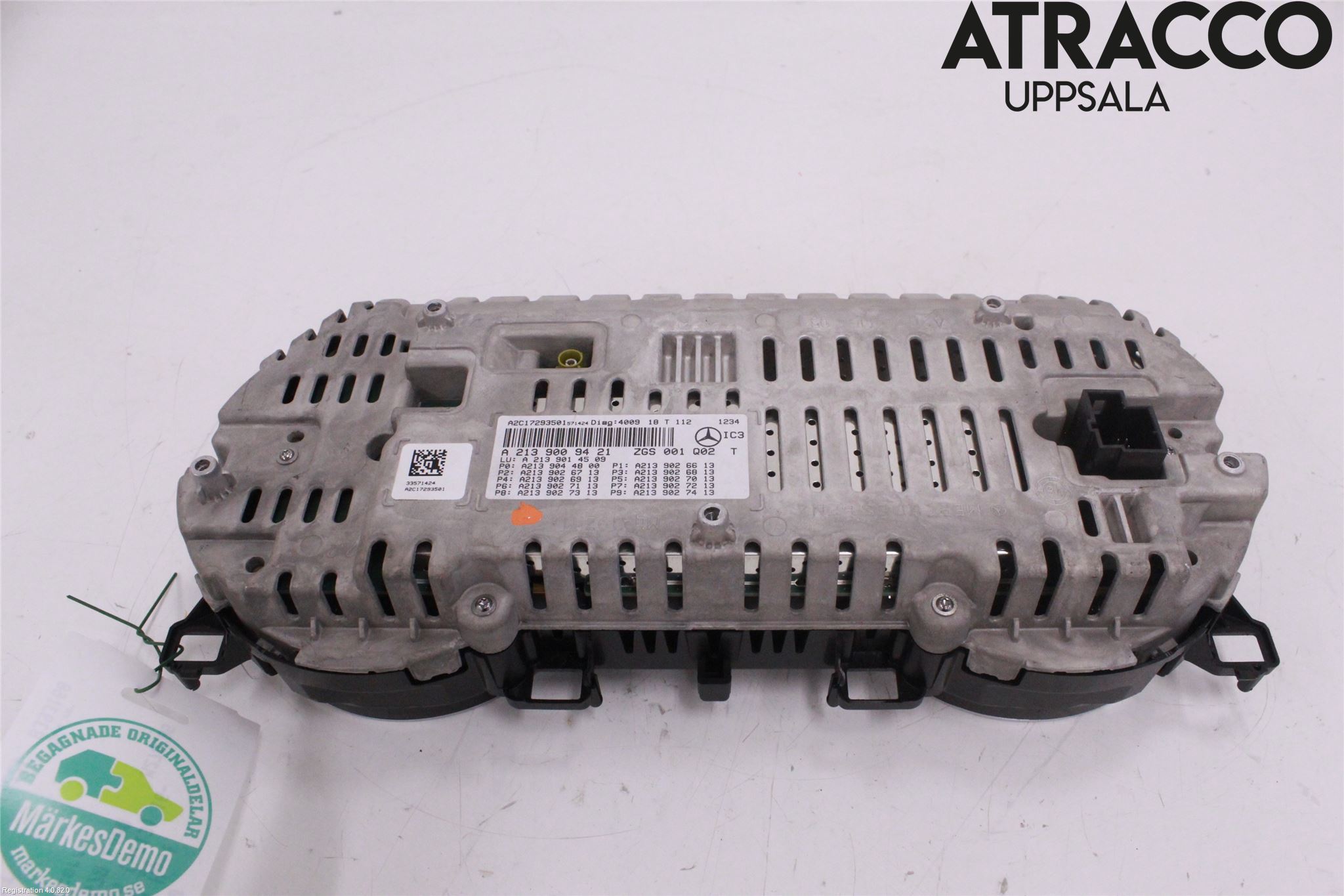 Mercedes-Benz MB E-KLASS (W213) 16-23 Instrument Hast
