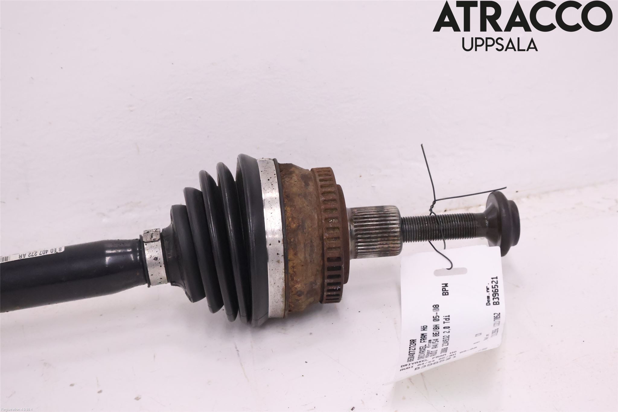 Audi A4/S4 05-07 Drivaxel Fram Höger
