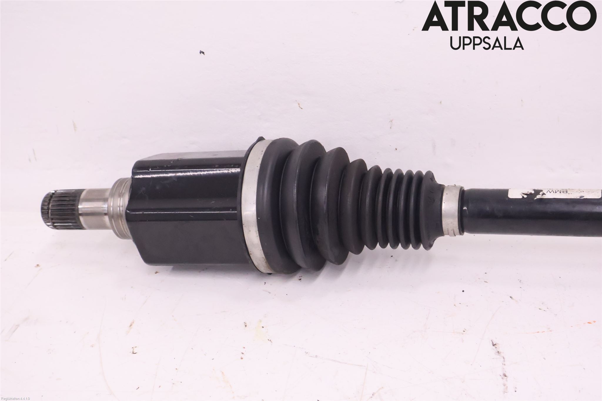 BMW 3 G20/G21/G80/G81 19- Drivaxel Fram Vänster