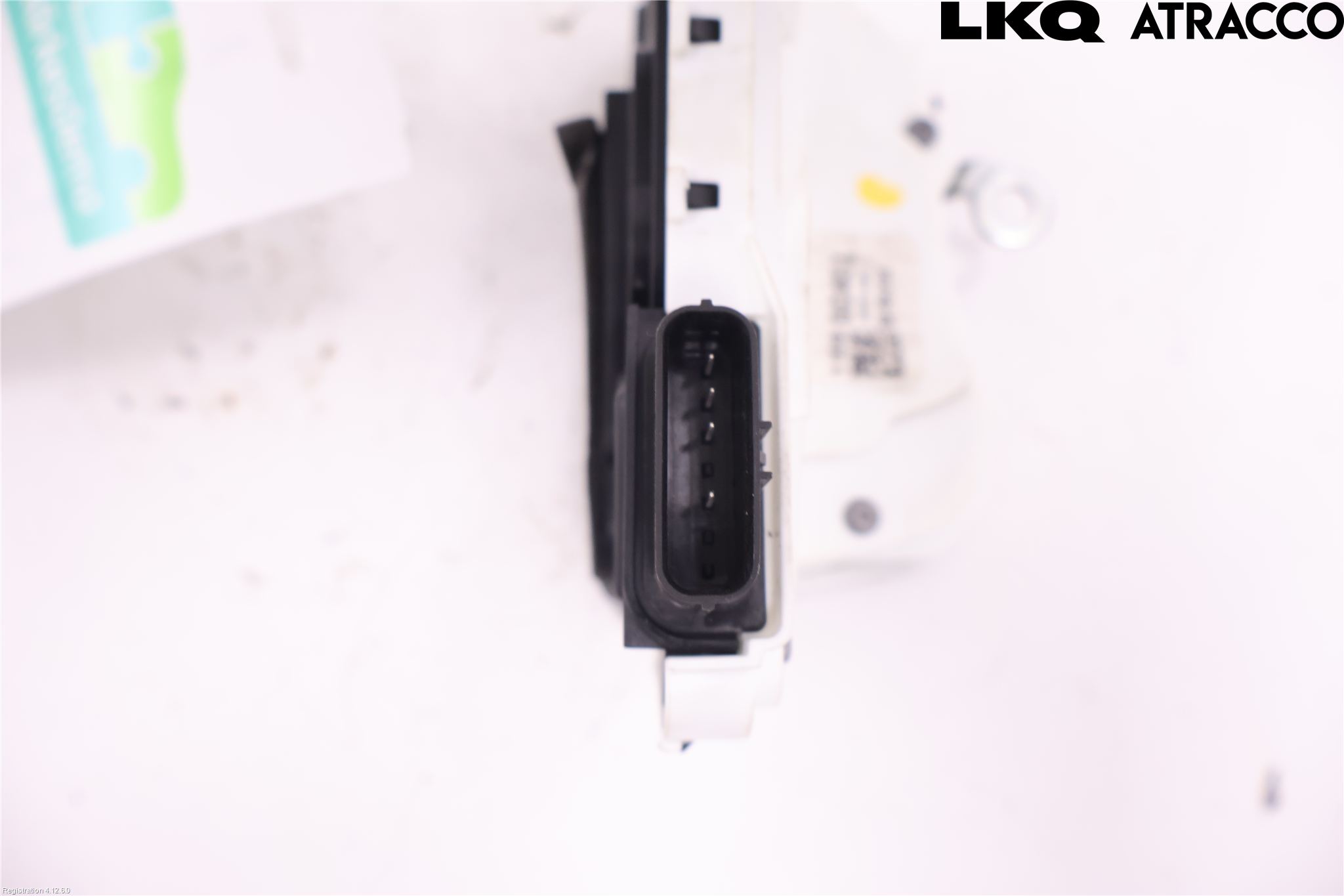 MG 4 23- Låskista-Dörrlås