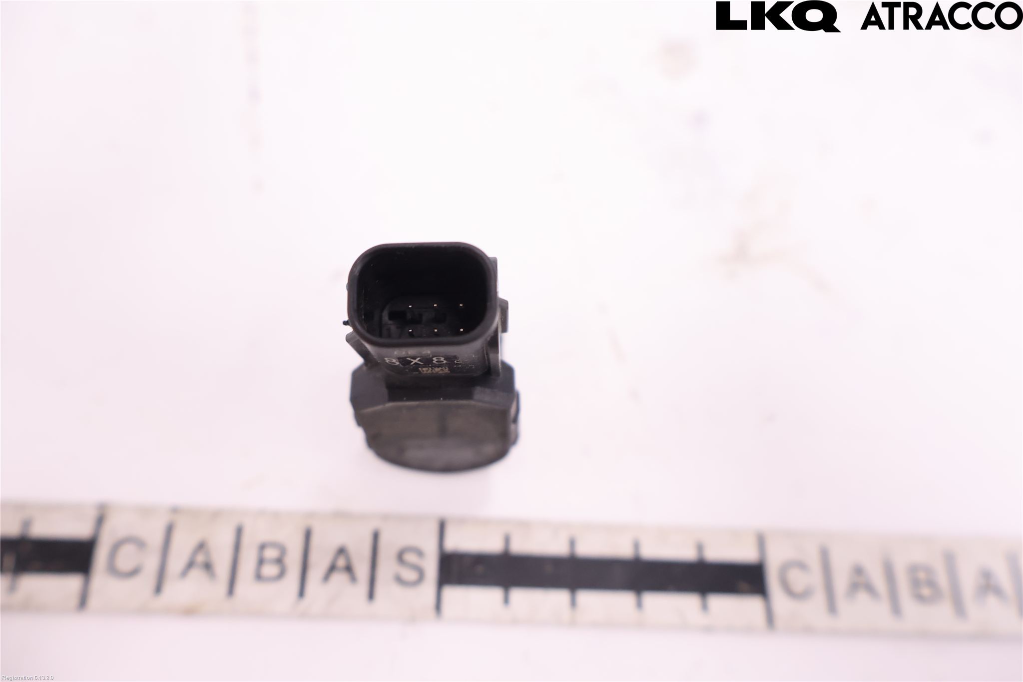 Toyota RAV4 19- Parkeringshjälp Frontsensor