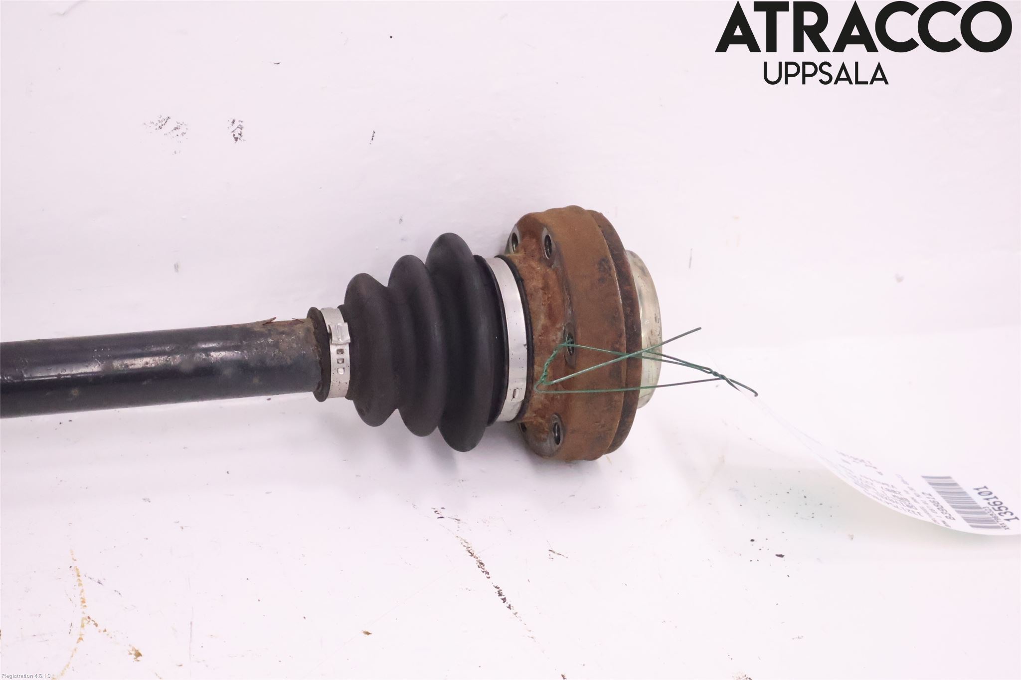 BMW 1 E87/81 5D/3D 03-11 Drivaxel Bak Vänster