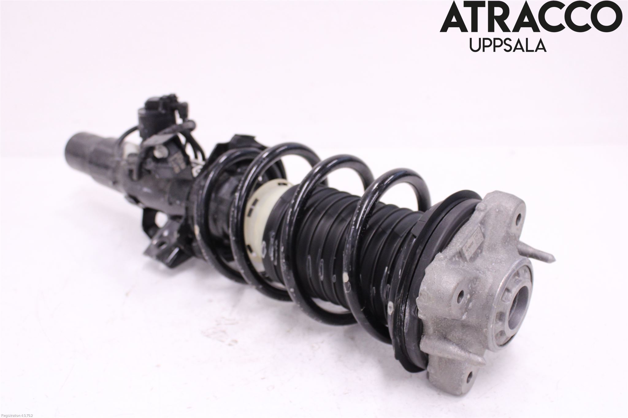 BMW Z4 G29 19- Fjäderben Fram Höger