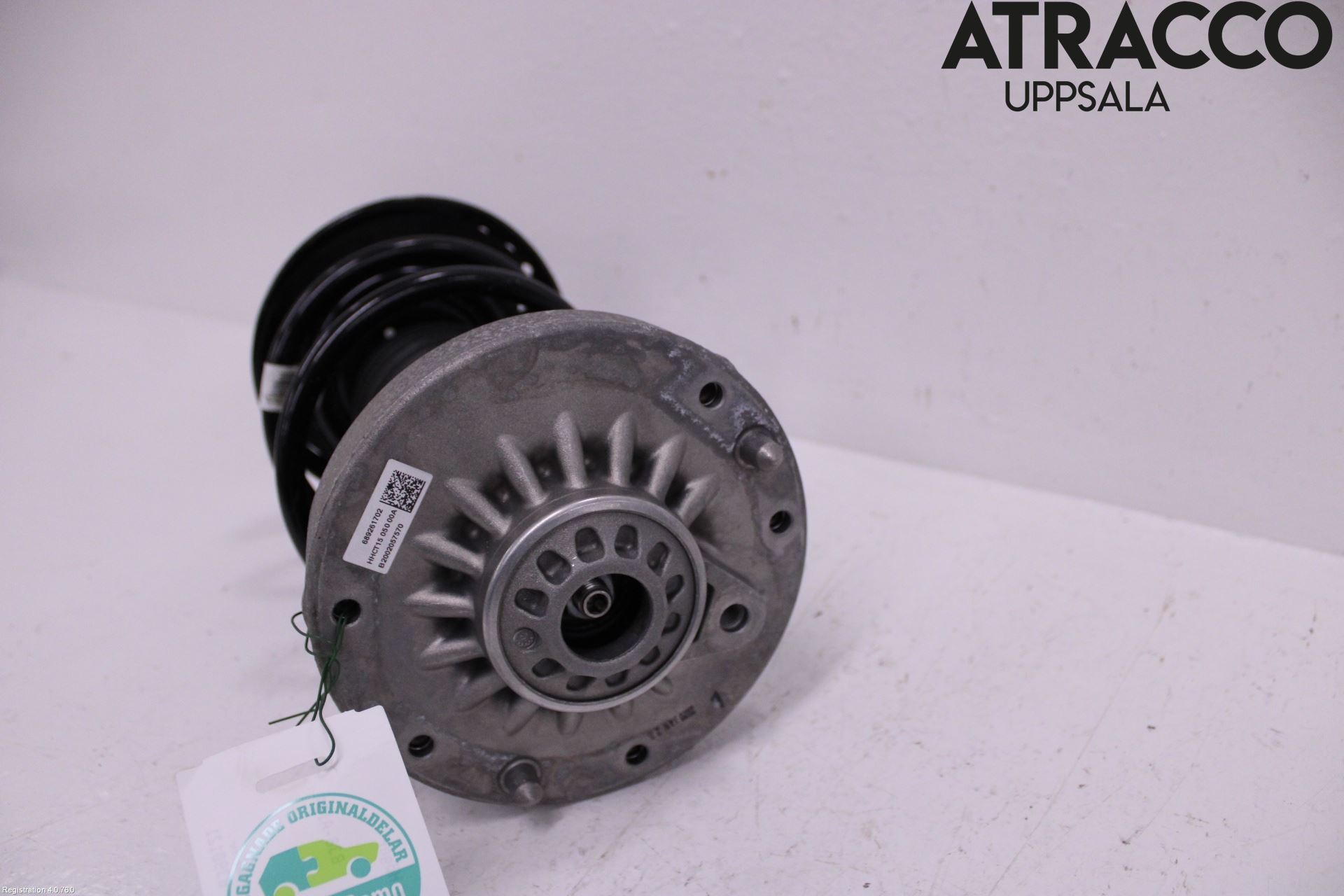 BMW 1 F40 19- Fjäderben Fram Höger