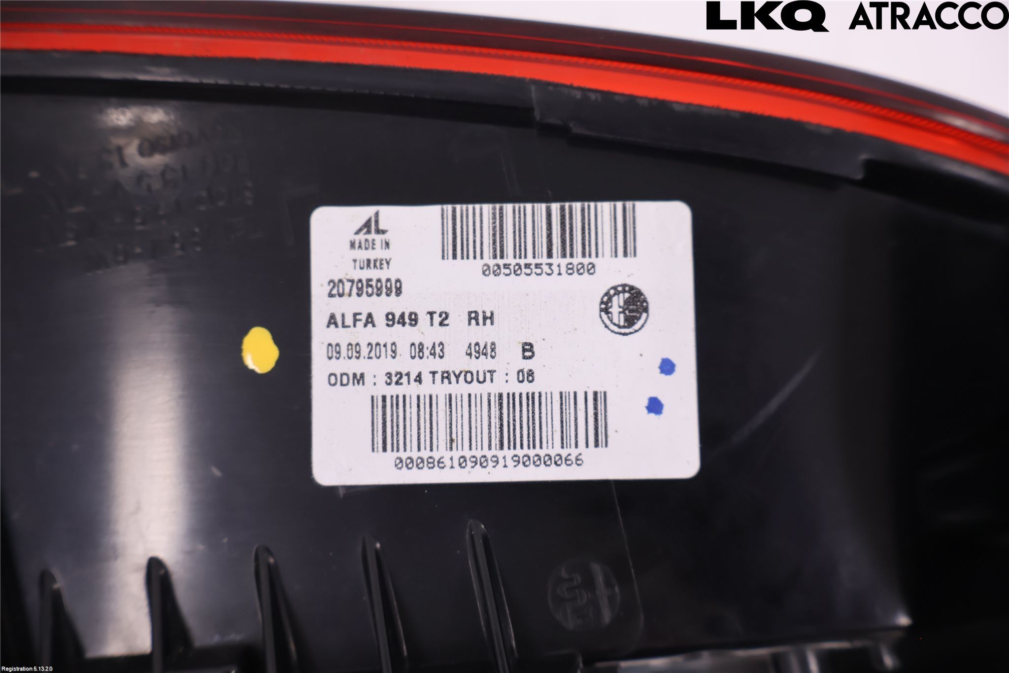 Alfa STELVIO 17- Bakljus Lucka Hö