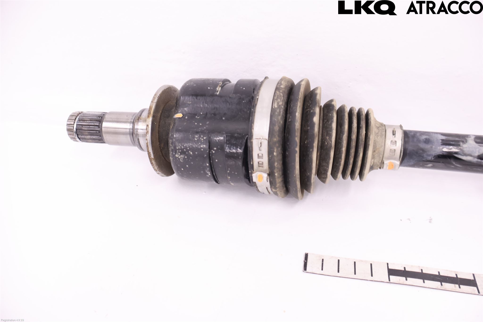 Toyota YARIS CROSS XP21 21- Drivaxel Fram Höger