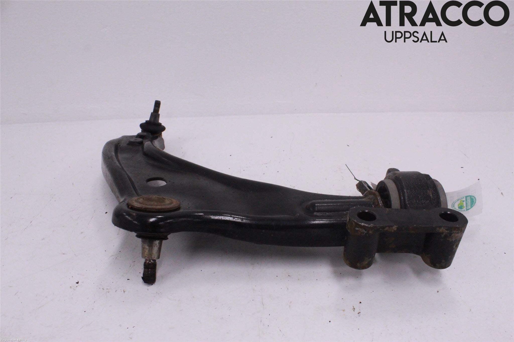 Mini CLUBMAN R55 06-14 Bärarm Fram Undre Hö