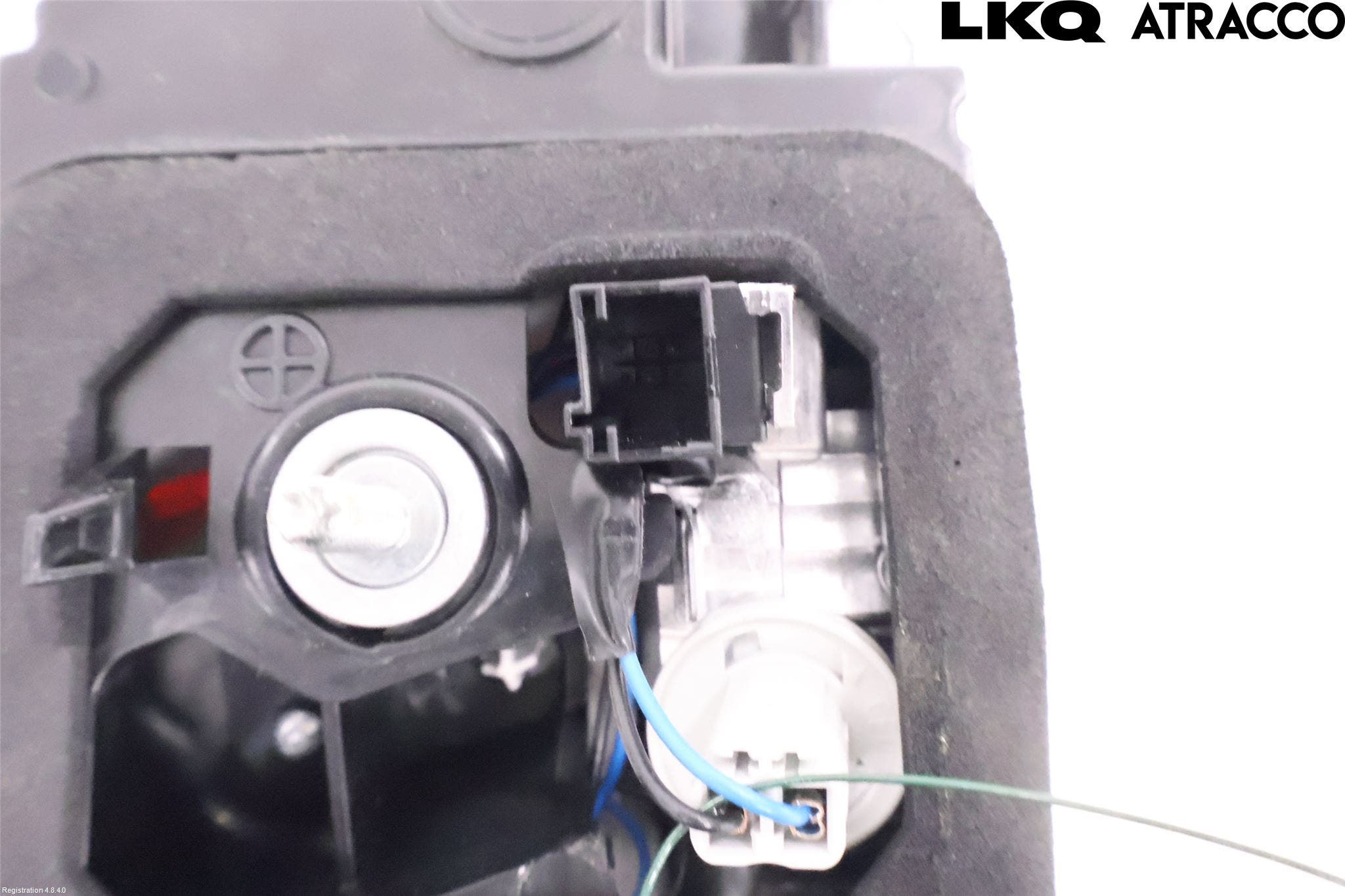 Peugeot 3008 17-24 Bakljus Lucka Hö