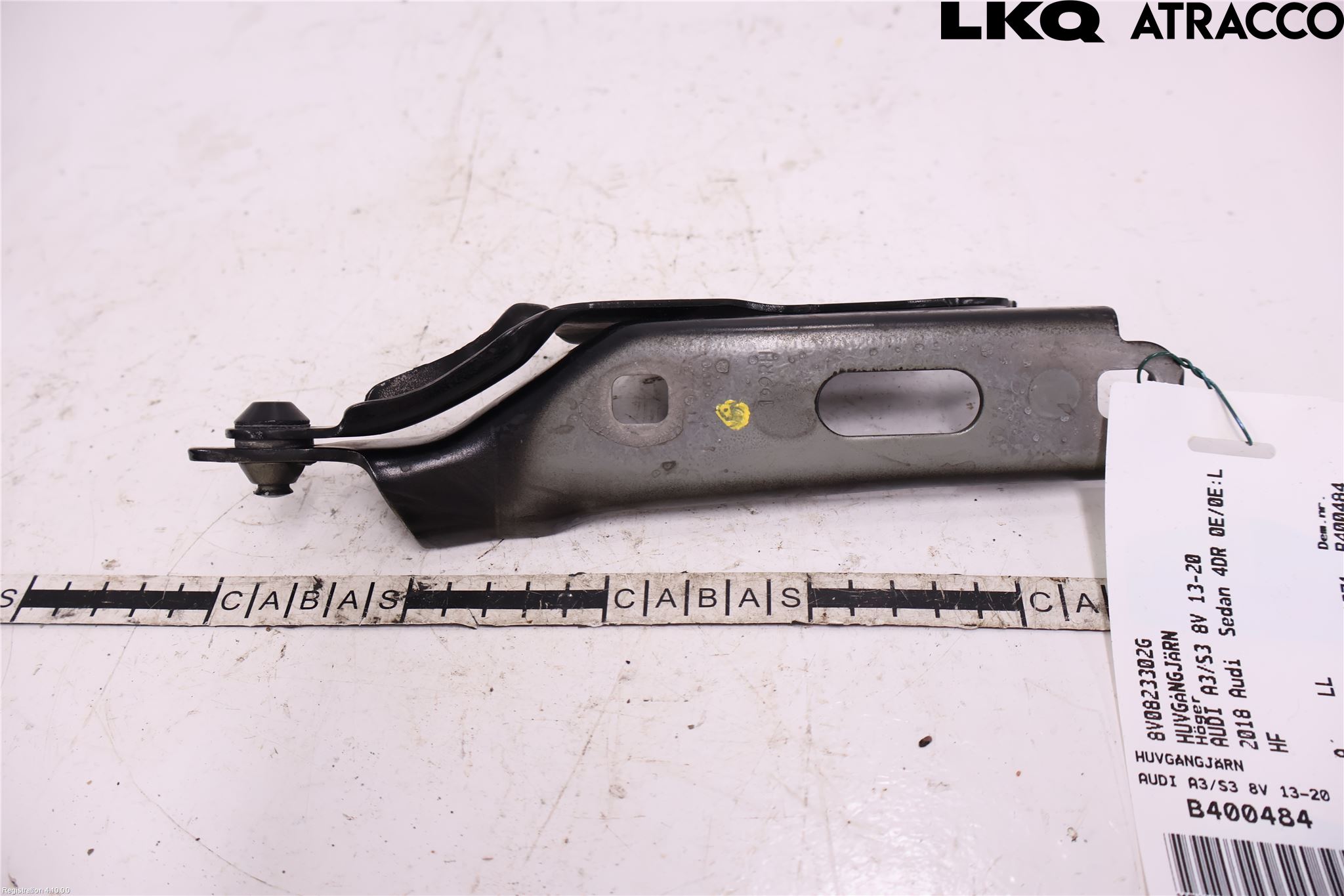 Audi A3/S3 8V 13-20 Huvgångjärn