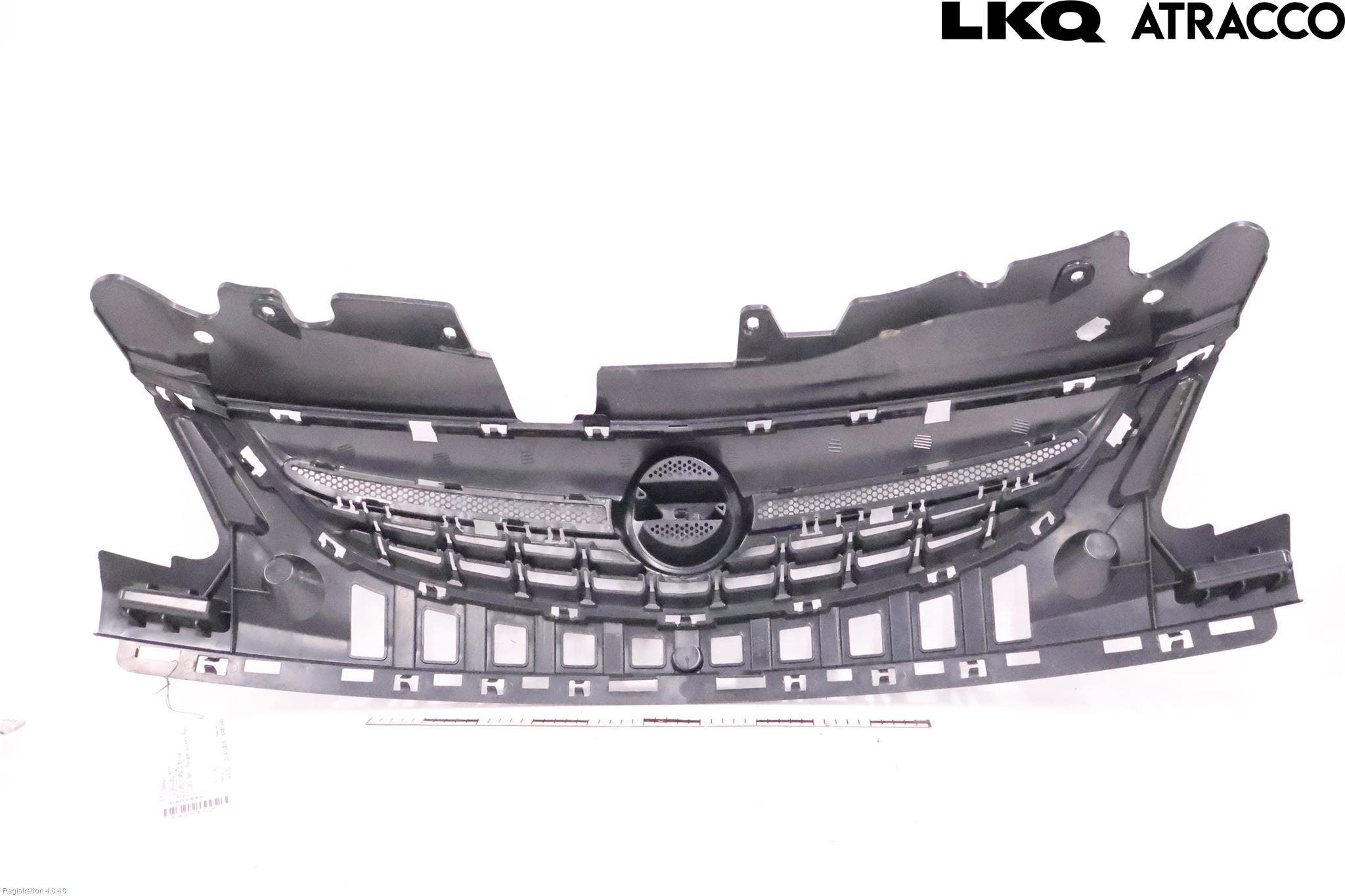 Opel CORSA D 07-14 Grilldel Mitt