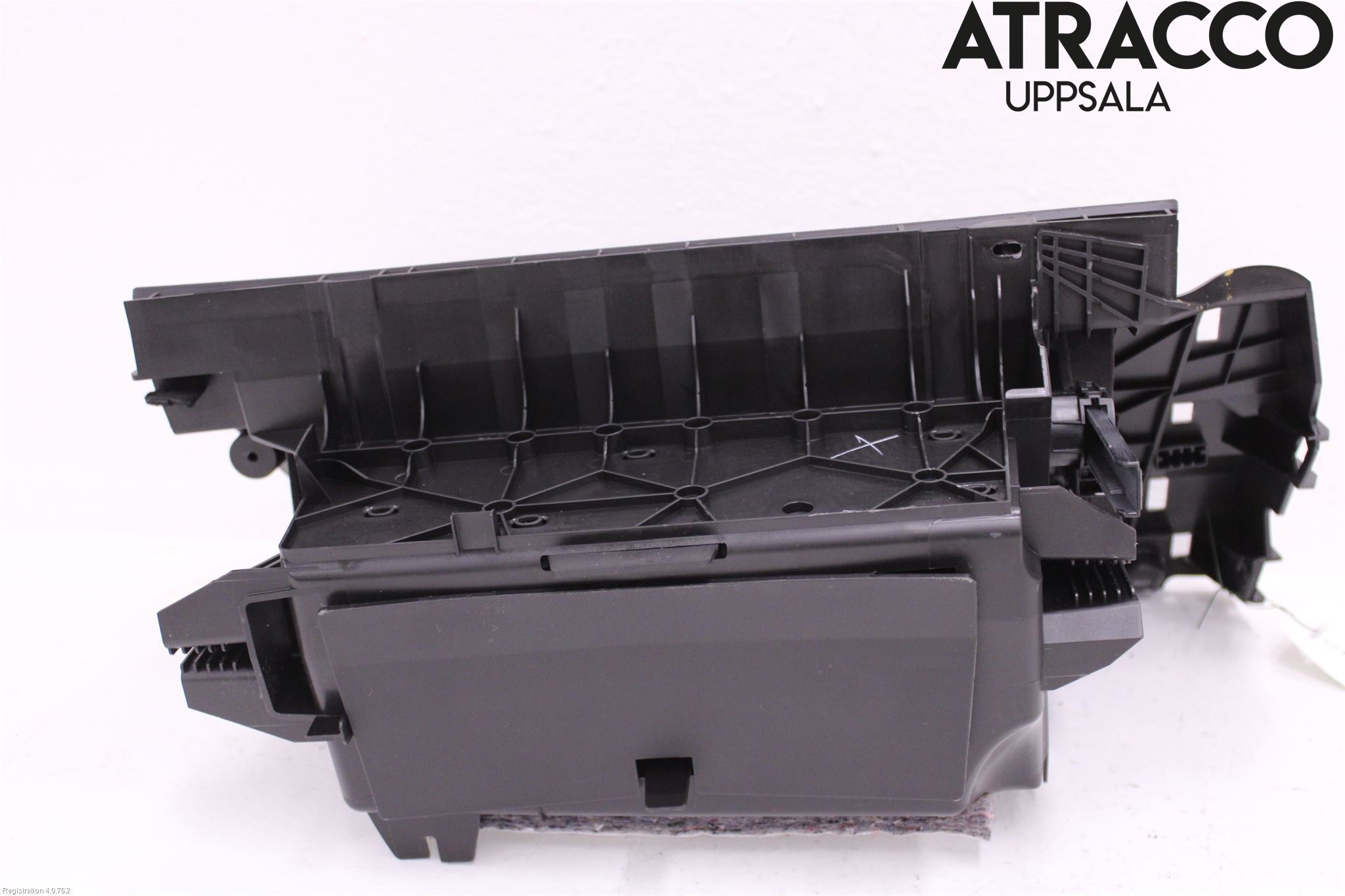 BMW 1 F40 19- Handskfack