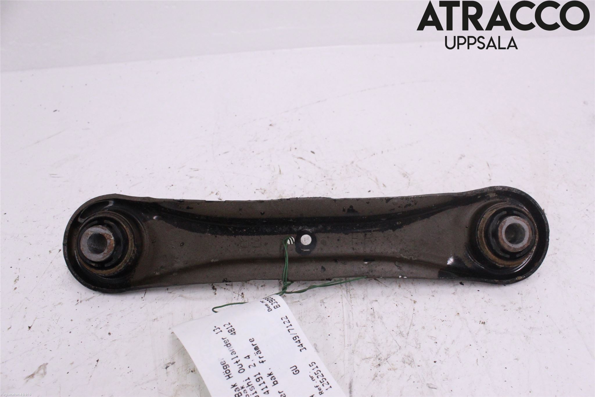 Mitsubishi OUTLANDER 13-21 Bärarm Bak Höger