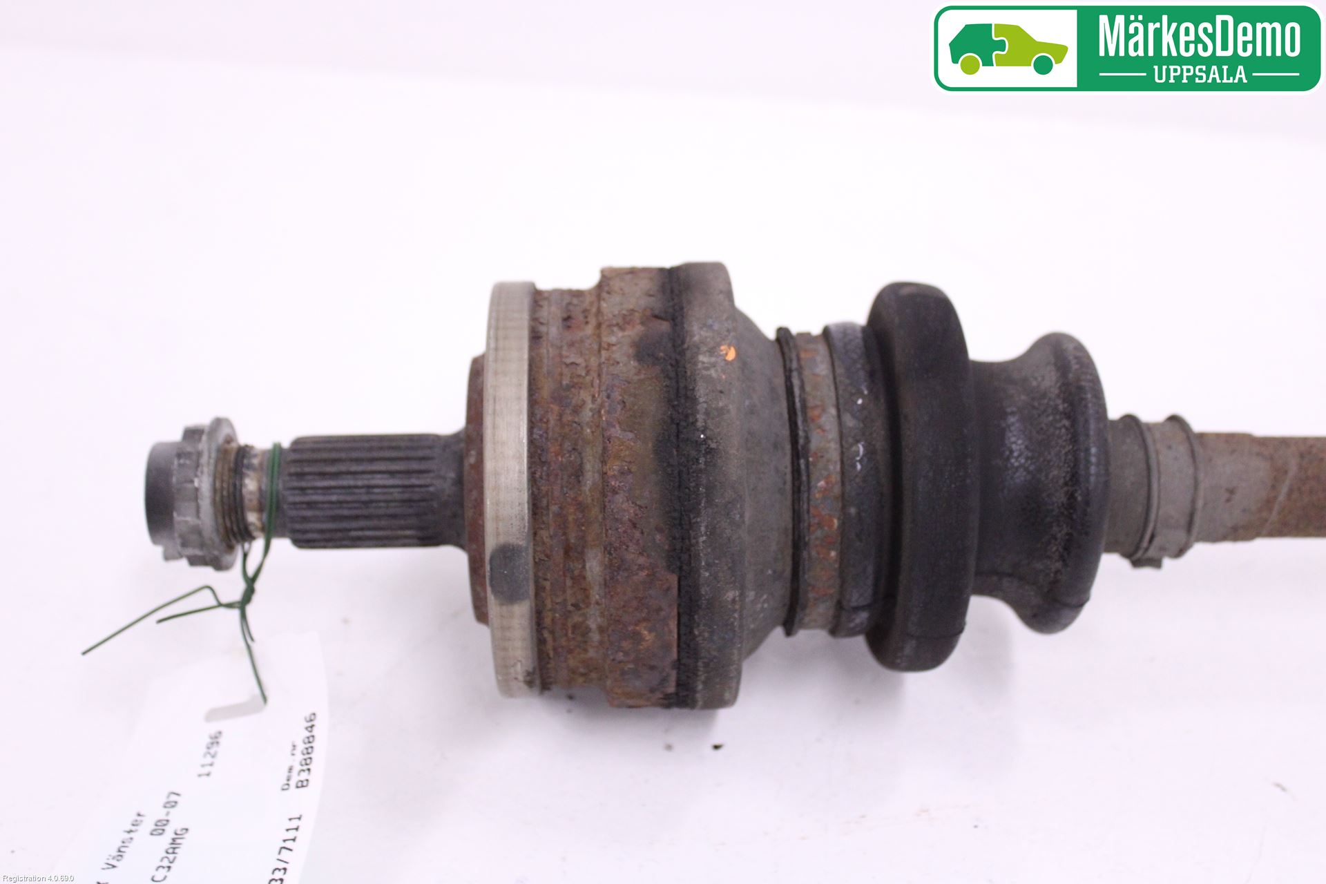 Mercedes-Benz MB C (203) 00-07 Drivaxel Bak Vänster
