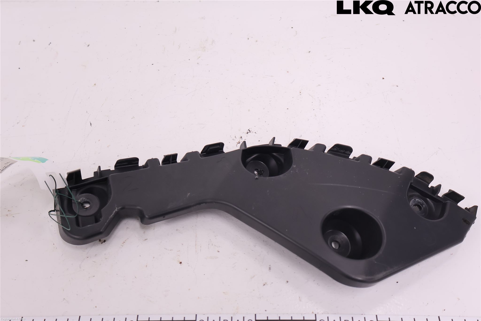 Dacia DUSTER 10-17 Stötfångarfäste Bak Hö