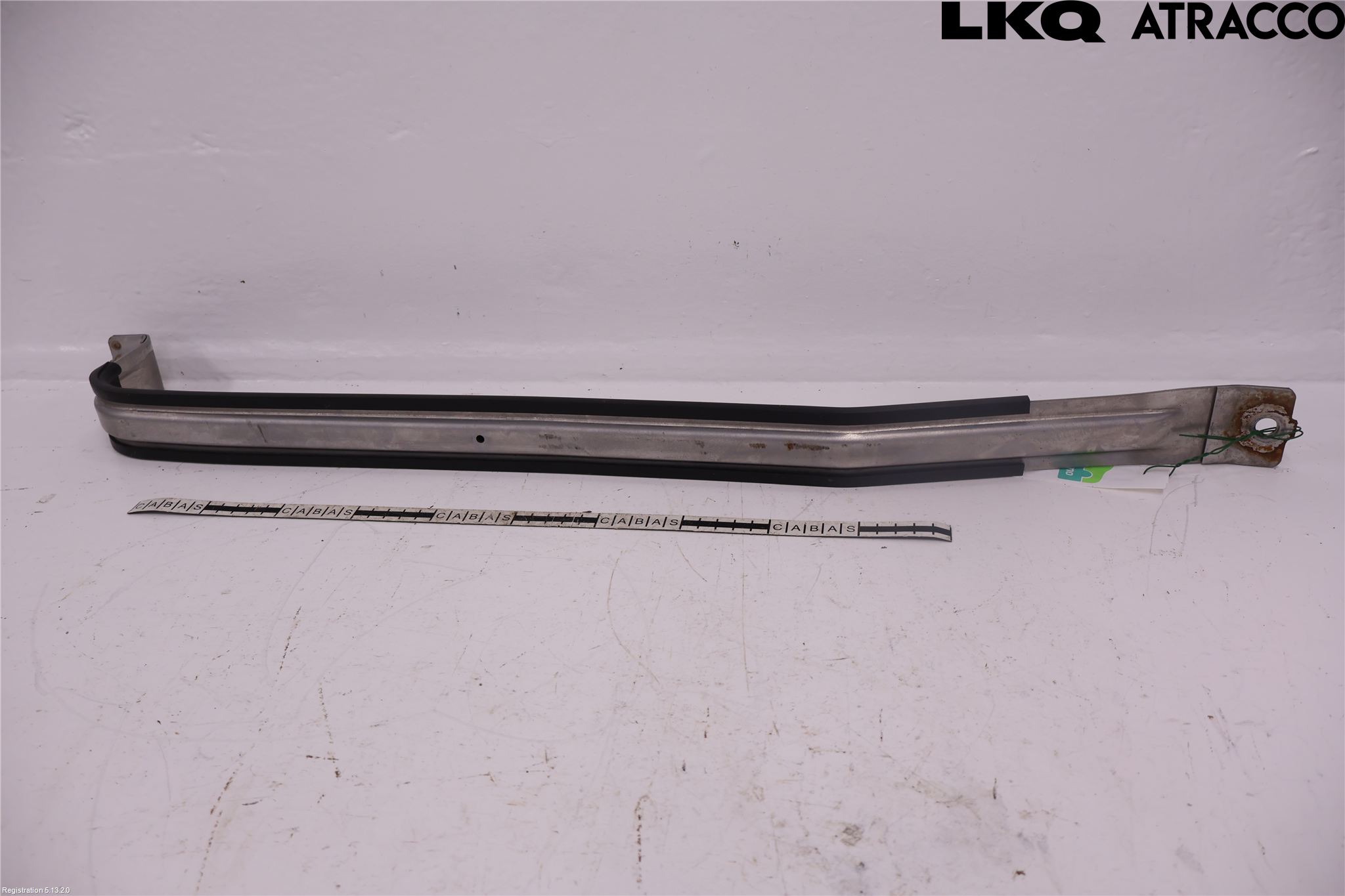 Toyota RAV4 19- Bränsletanksband
