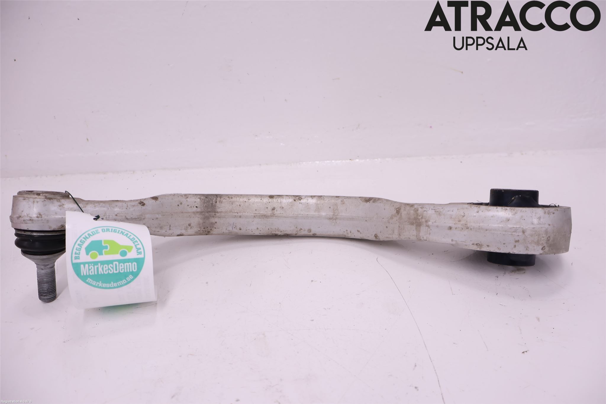 Tesla MODEL 3 17- Bärarm Fram Övre Vä