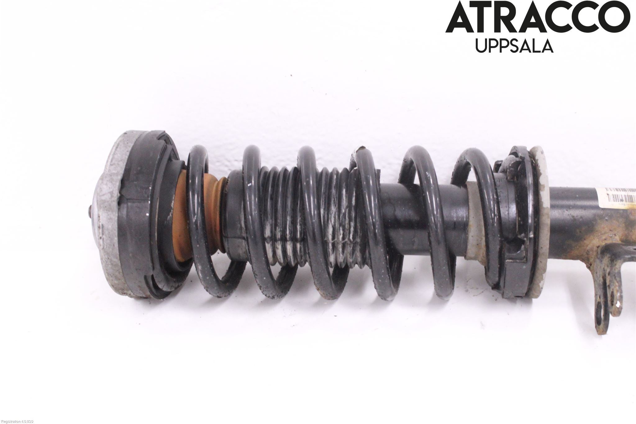 BMW 5 F10/F11/F18 09-17 Fjäderben Fram Höger