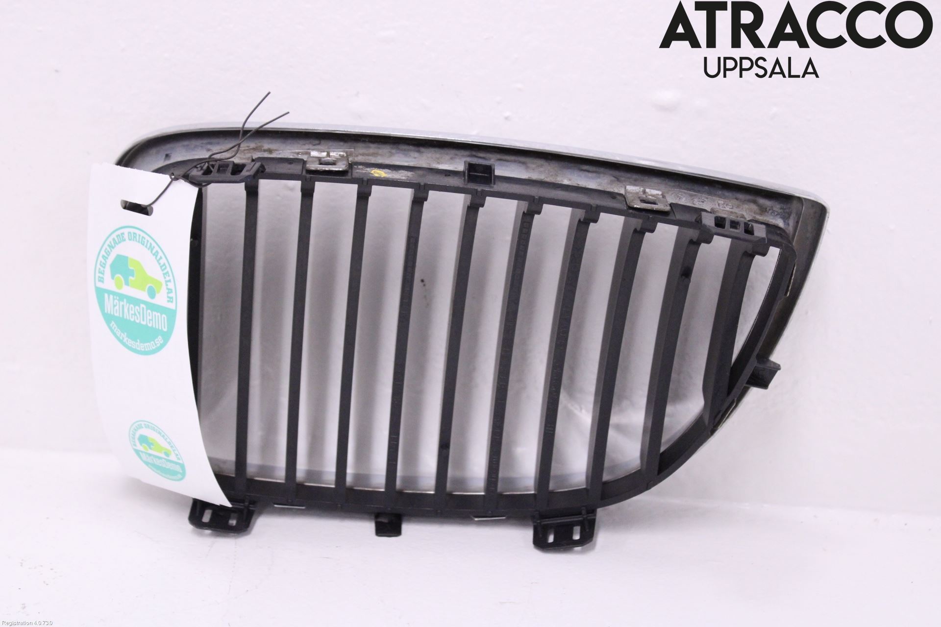 BMW 1 E87/81 5D/3D 03-11 Grilldel Höger