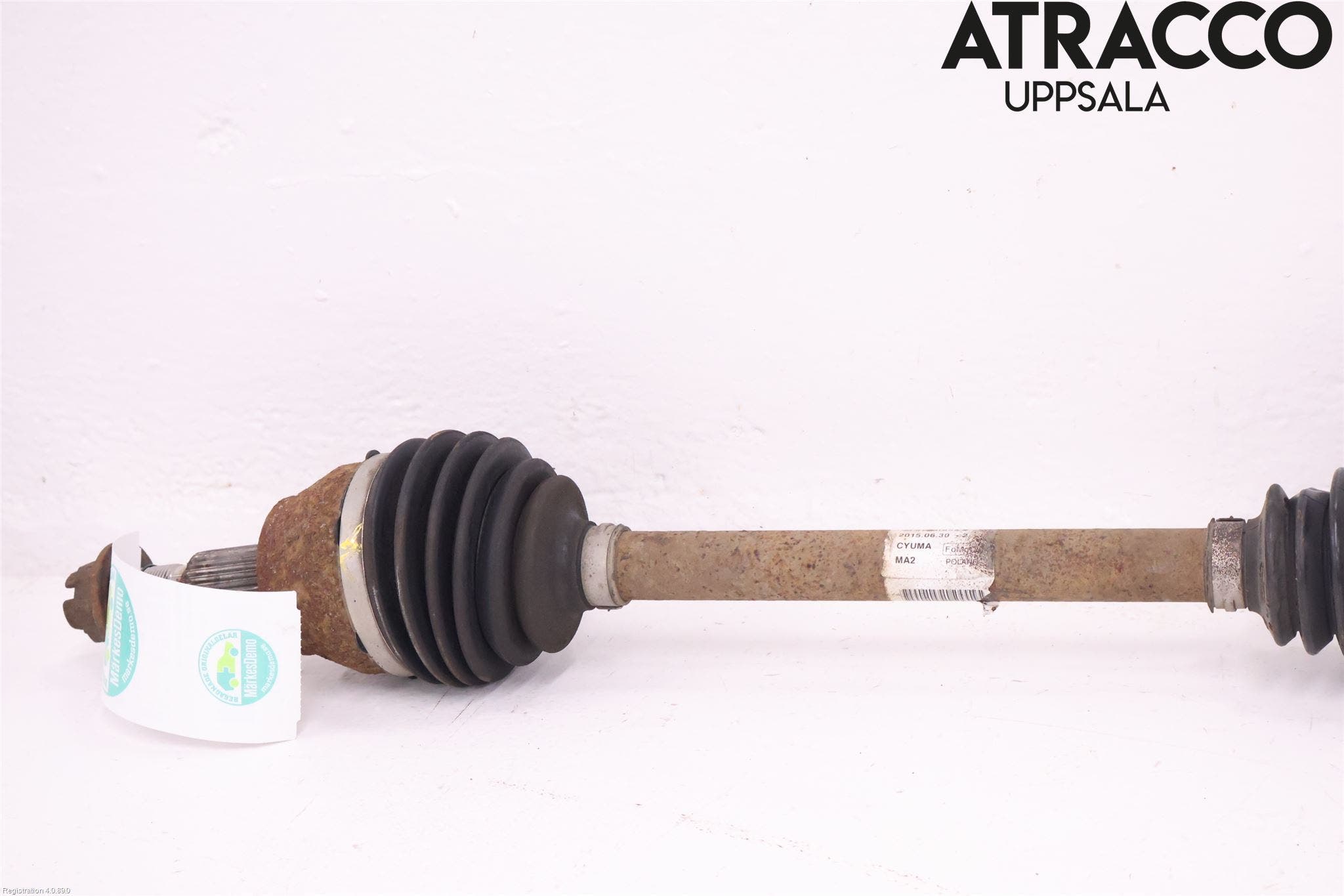 Ford FOCUS 15-18 Drivaxel Fram Höger