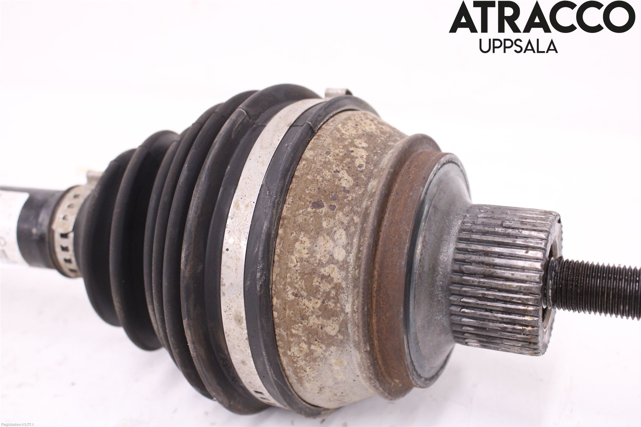 Audi A4/S4 08-11 Drivaxel Fram Höger