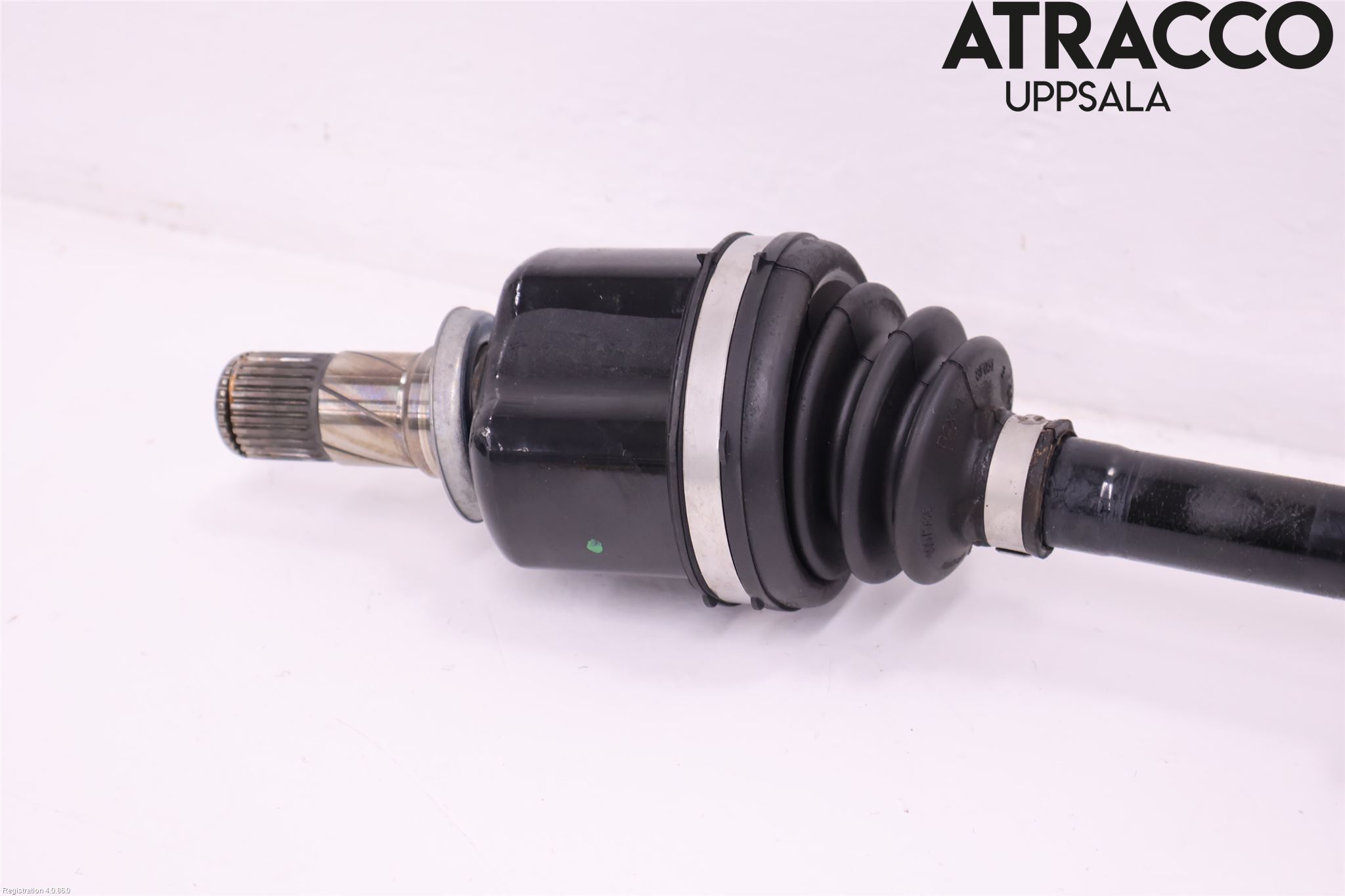 Mini COOPER CLUBMAN F54 16- Drivaxel Fram Vänster