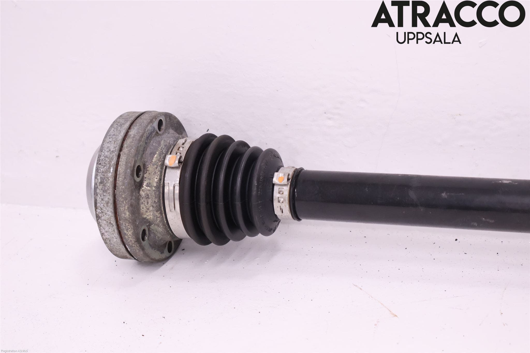 Audi A4 12-15 Drivaxel Bak Höger
