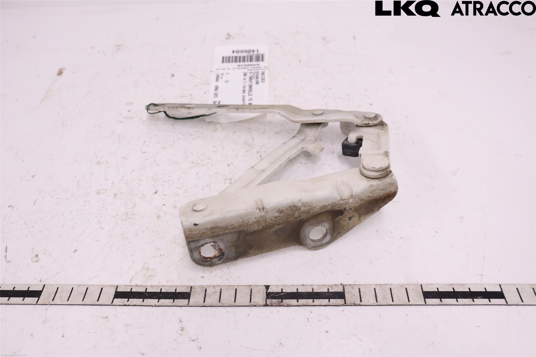 Volkswagen VW TRANSP/CARAVELLE (T5) 04-15 Huvgångjärn