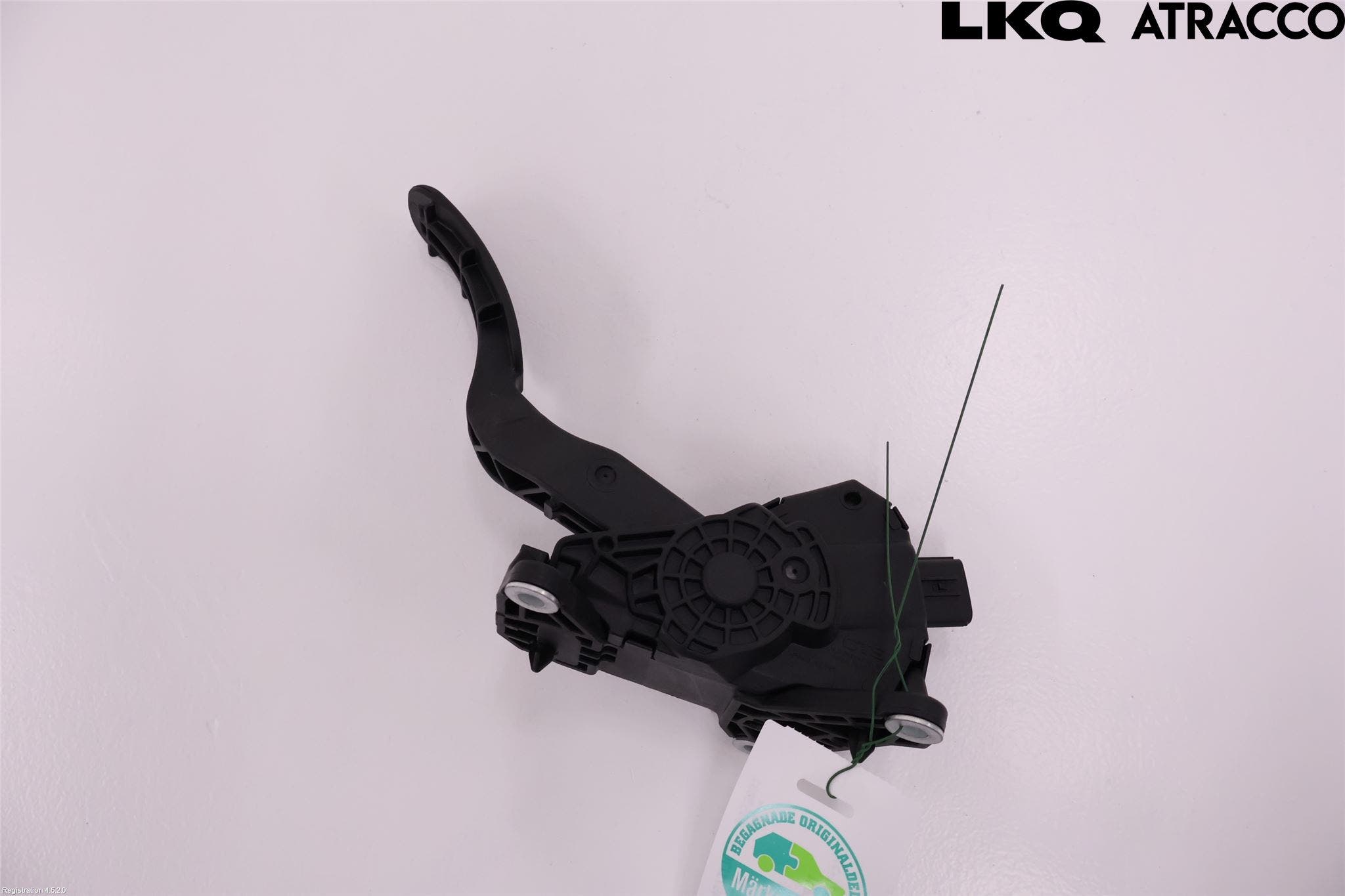 Toyota YARIS CROSS XP21 21- Gaspedal