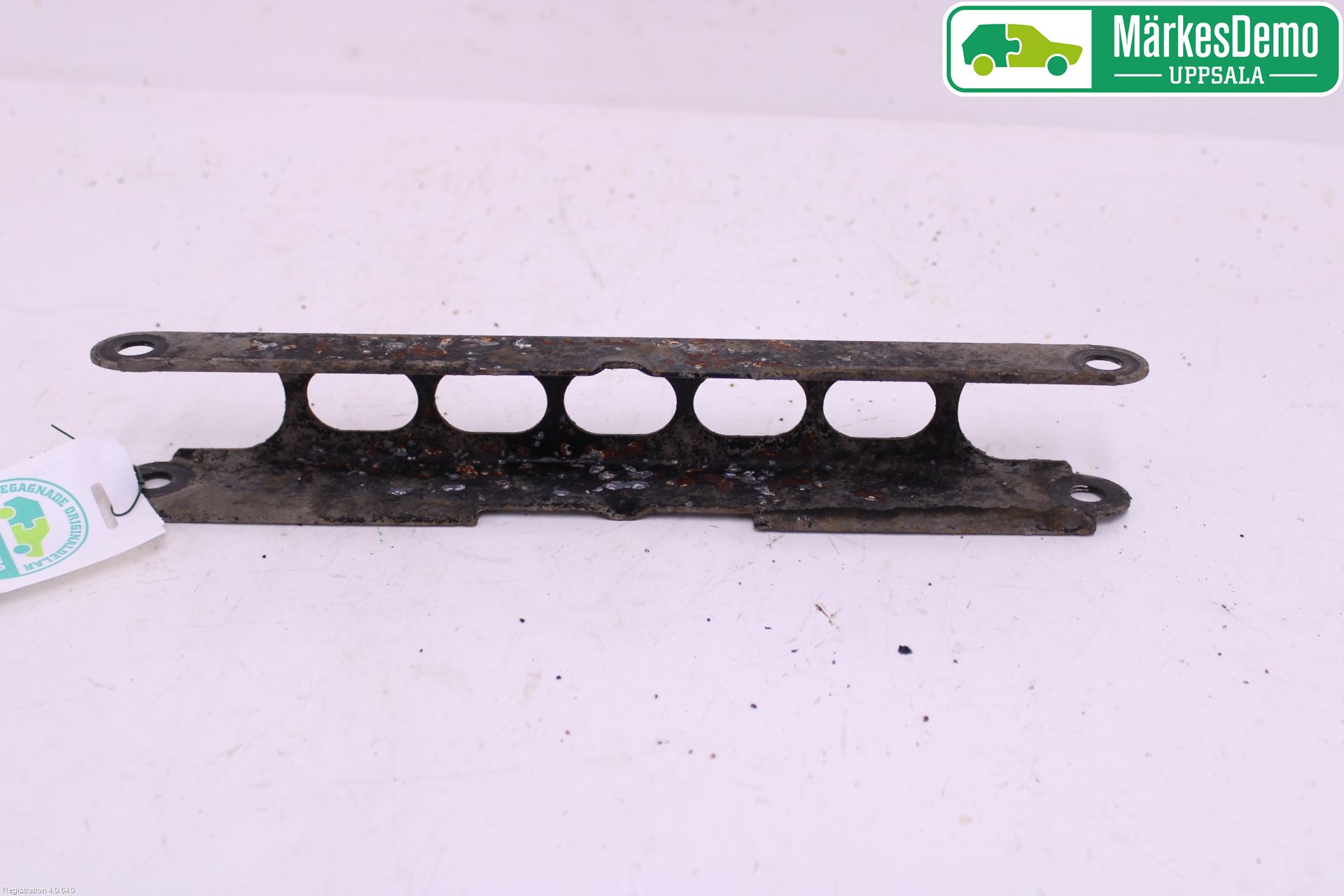 BMW 1 E87/81 5D/3D 03-11 Bärarm Bak Höger