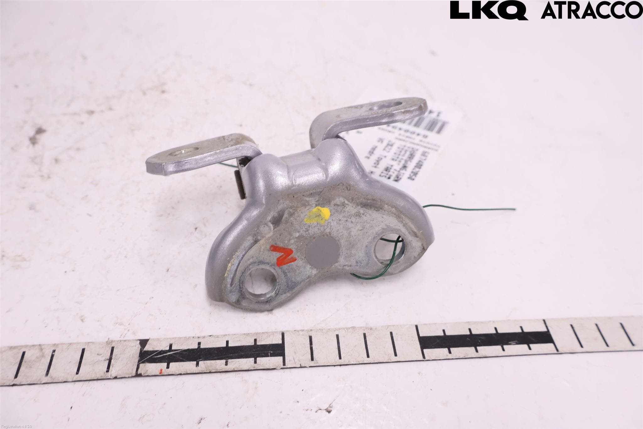 Toyota YARIS CROSS XP21 21- Dörrgångjärn